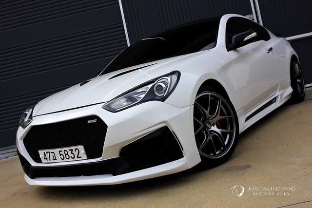 Автомобиль Hyundai Genesis
