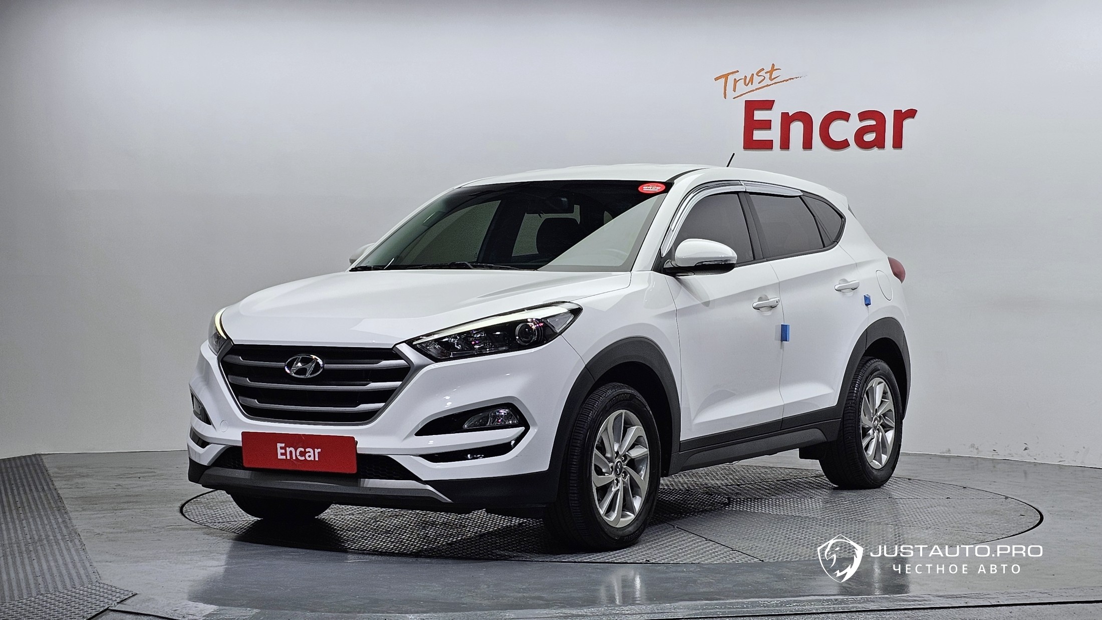 Автомобиль Hyundai Tucson