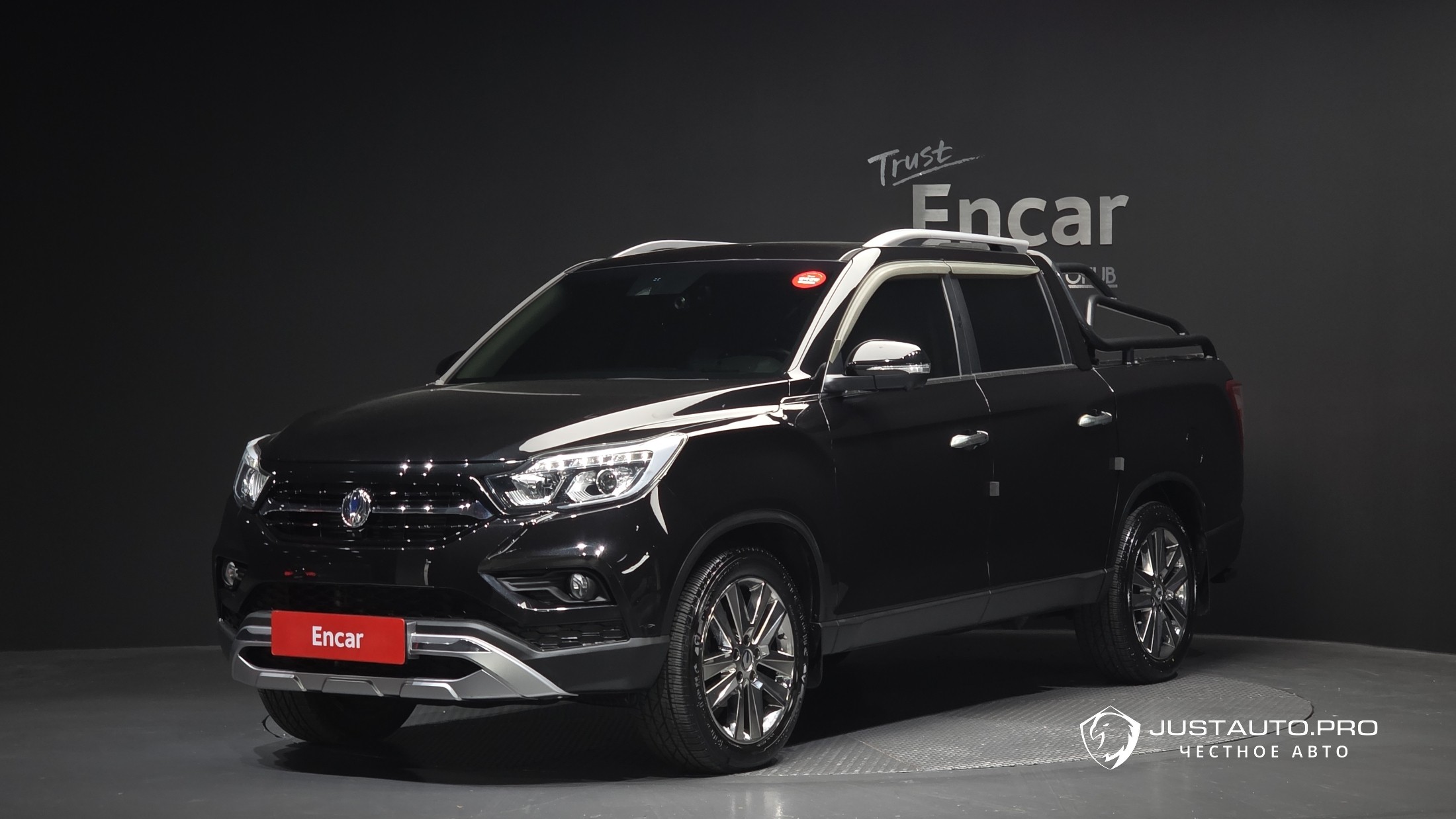 Автомобиль KG_Mobility_Ssangyong Rexton