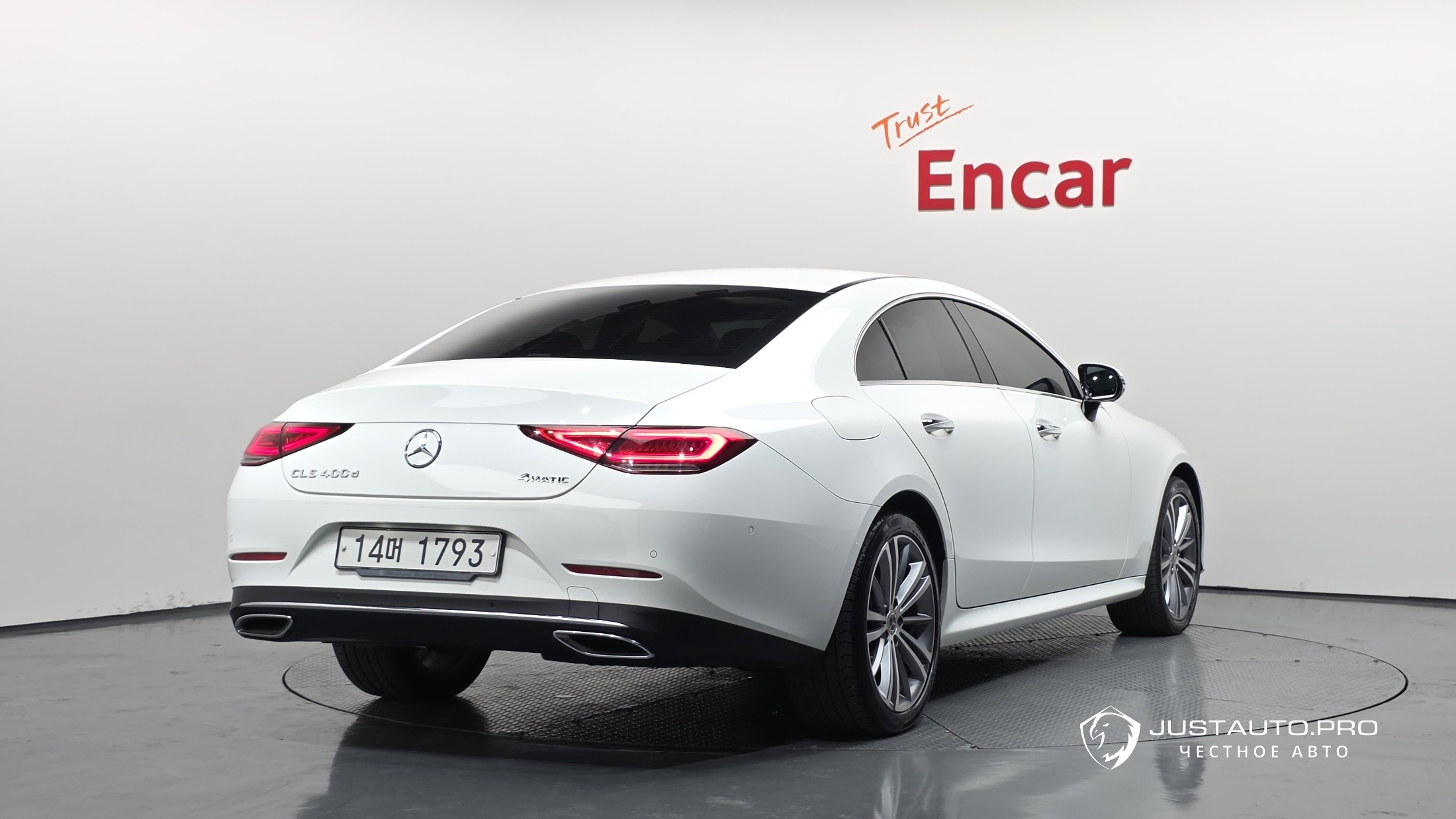 Автомобиль Mercedes-Benz CLS-Class