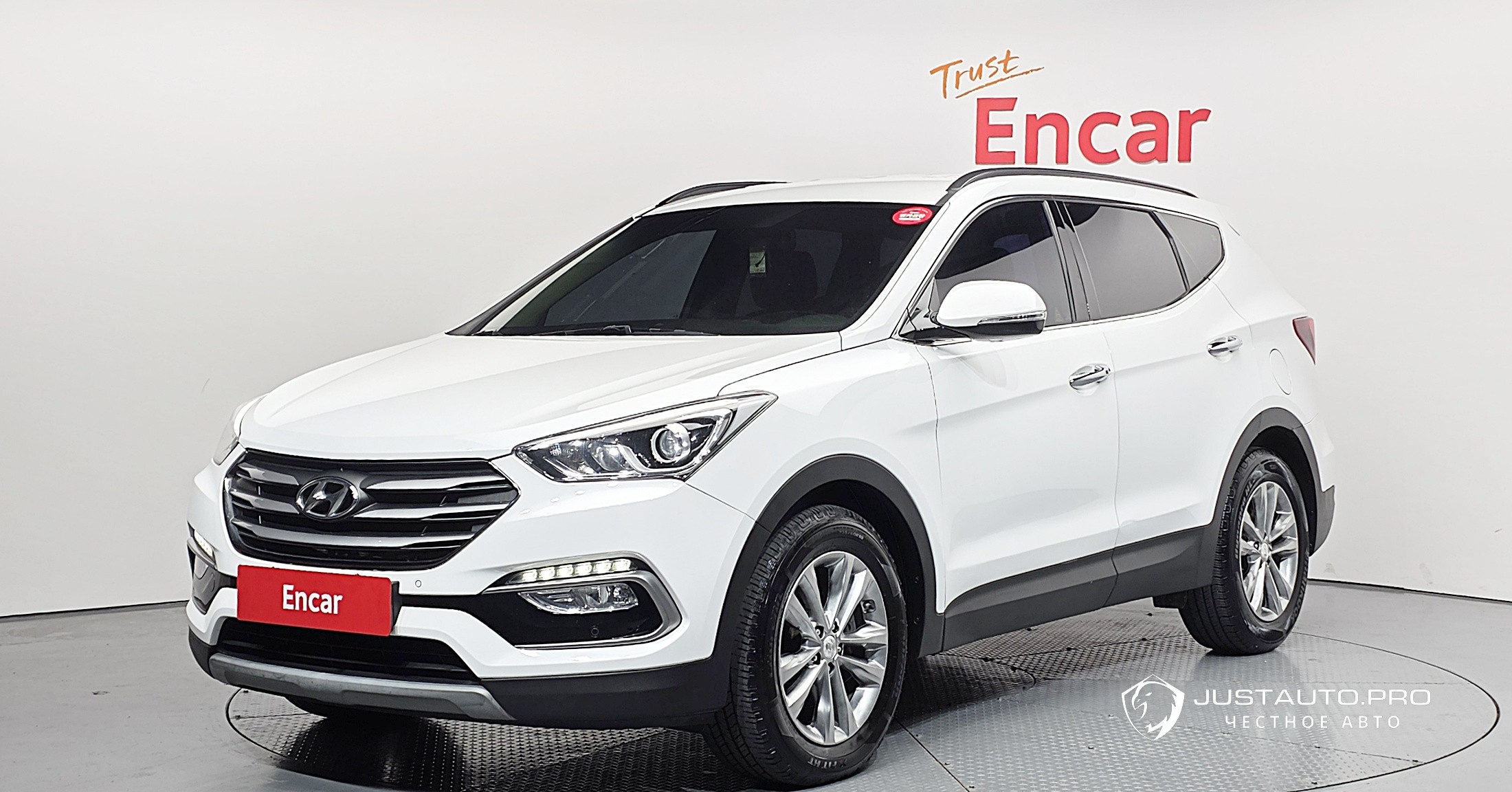 Автомобиль Hyundai Santafe