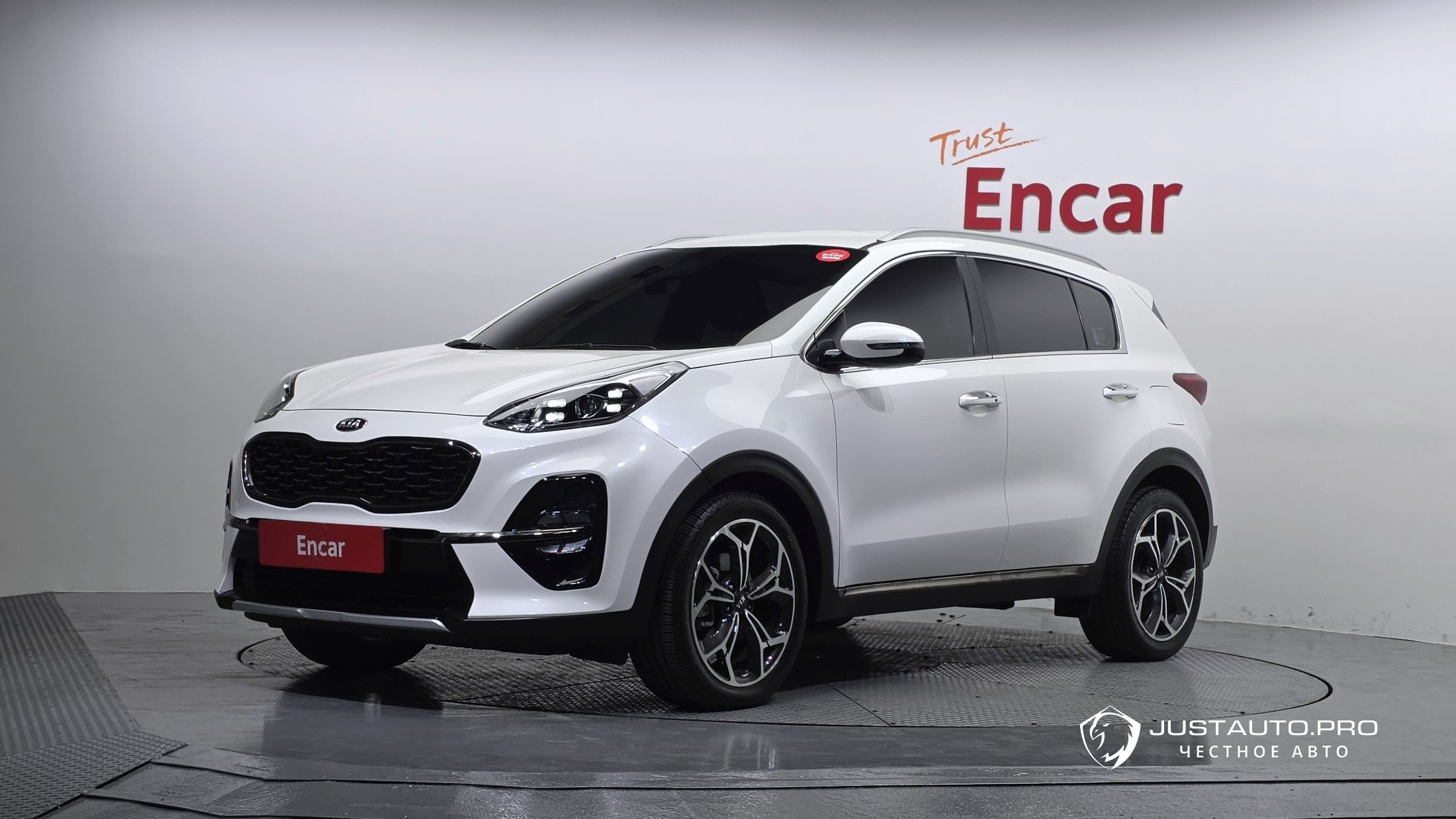 Автомобиль Kia Sportage