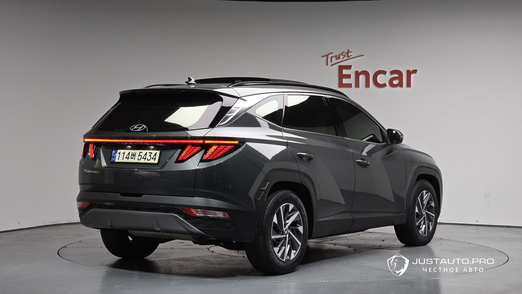 Автомобиль Hyundai Tucson
