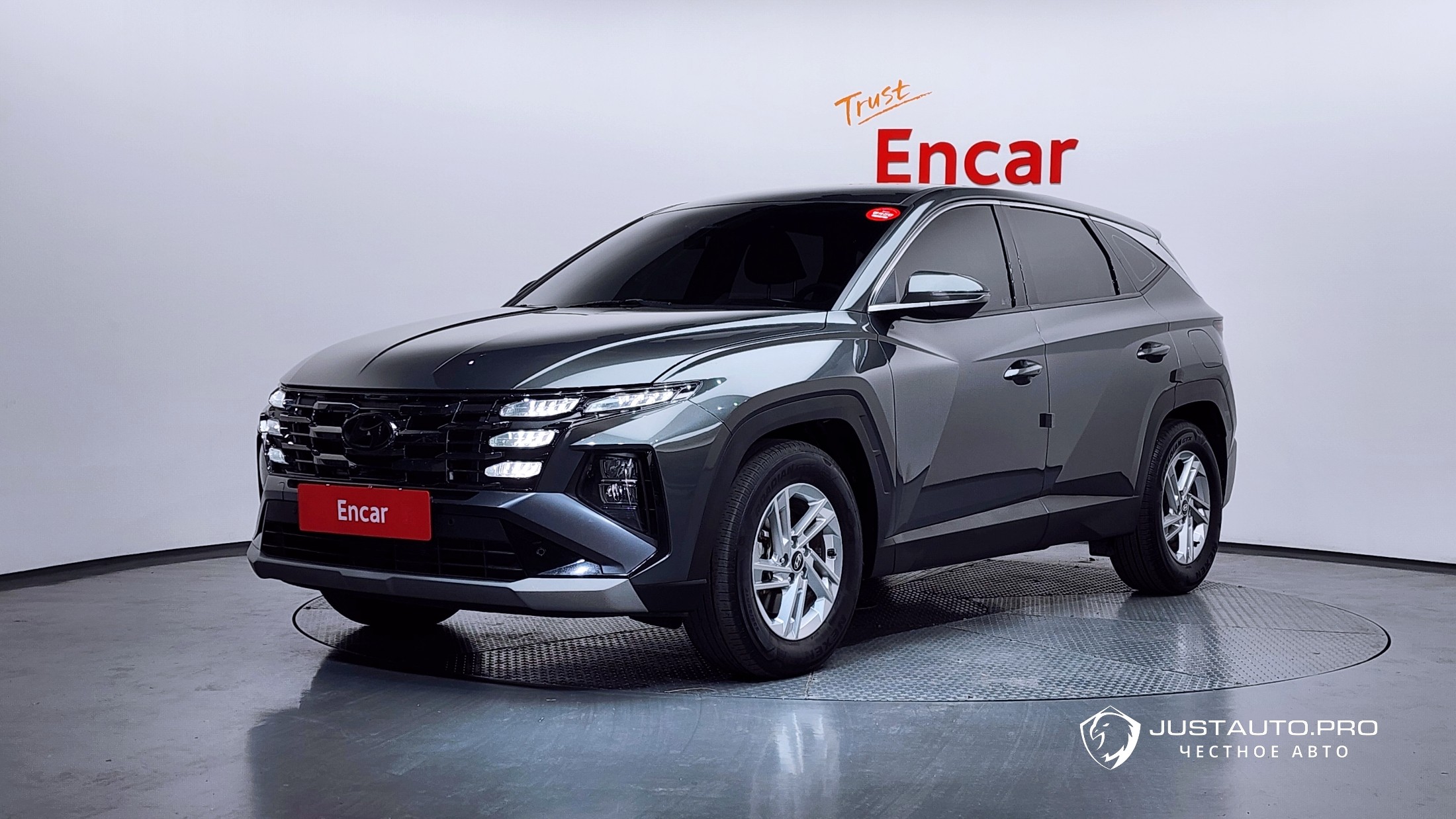 Автомобиль Hyundai Tucson