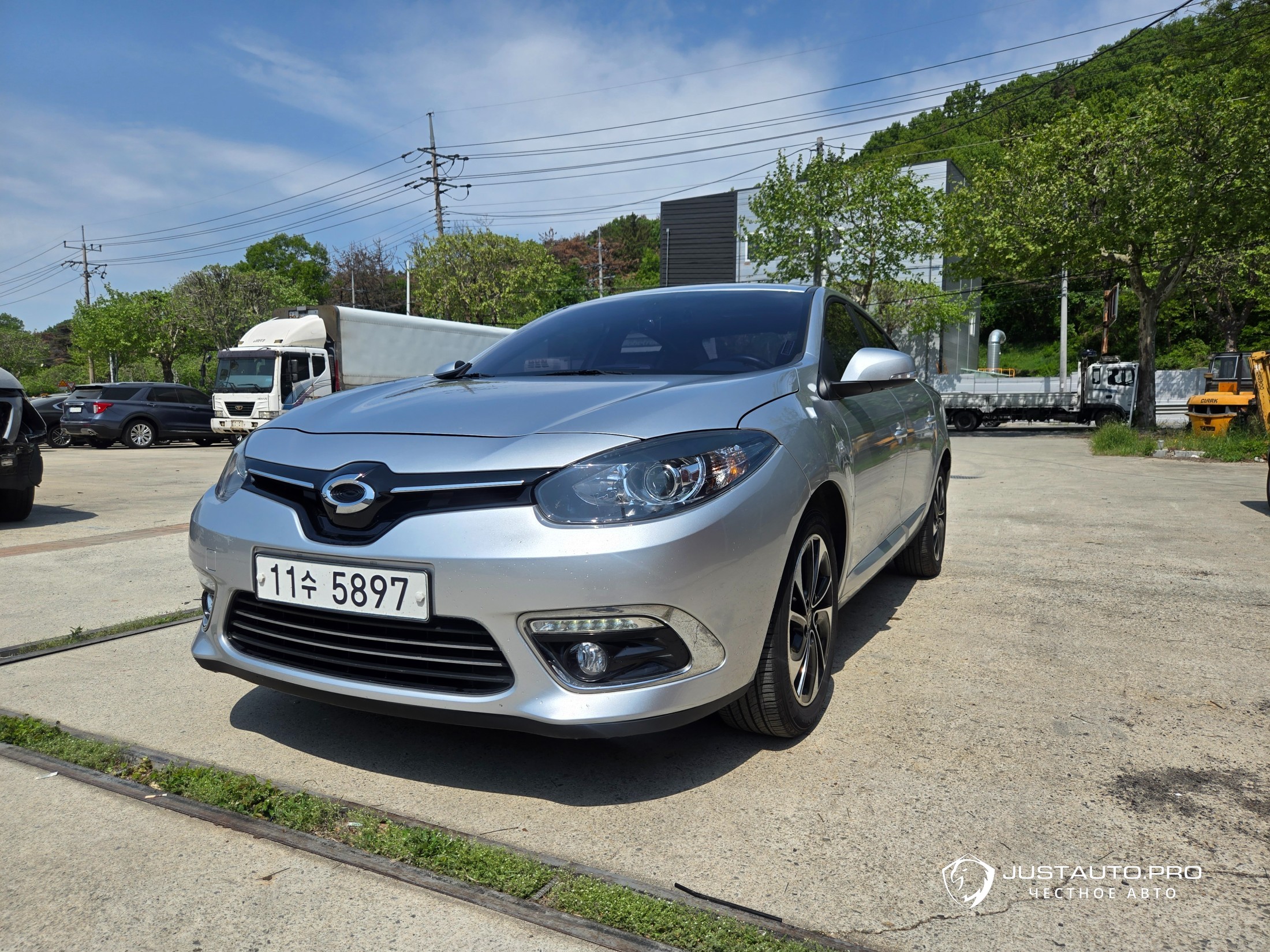 Автомобиль Renault-KoreaSamsung SM3