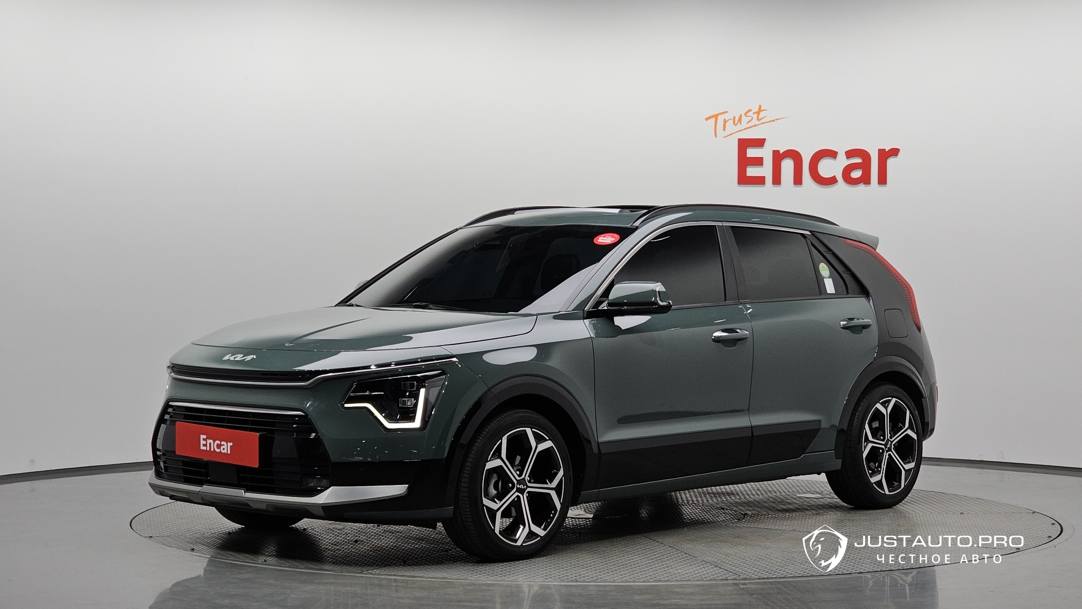 Автомобиль Kia Niro