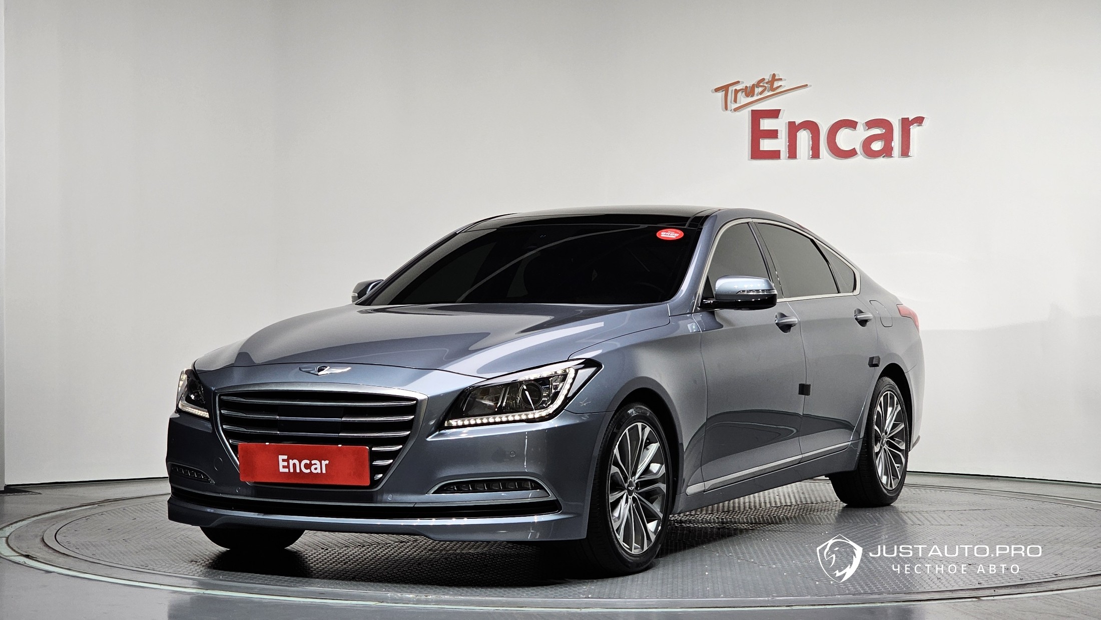 Автомобиль Hyundai Genesis