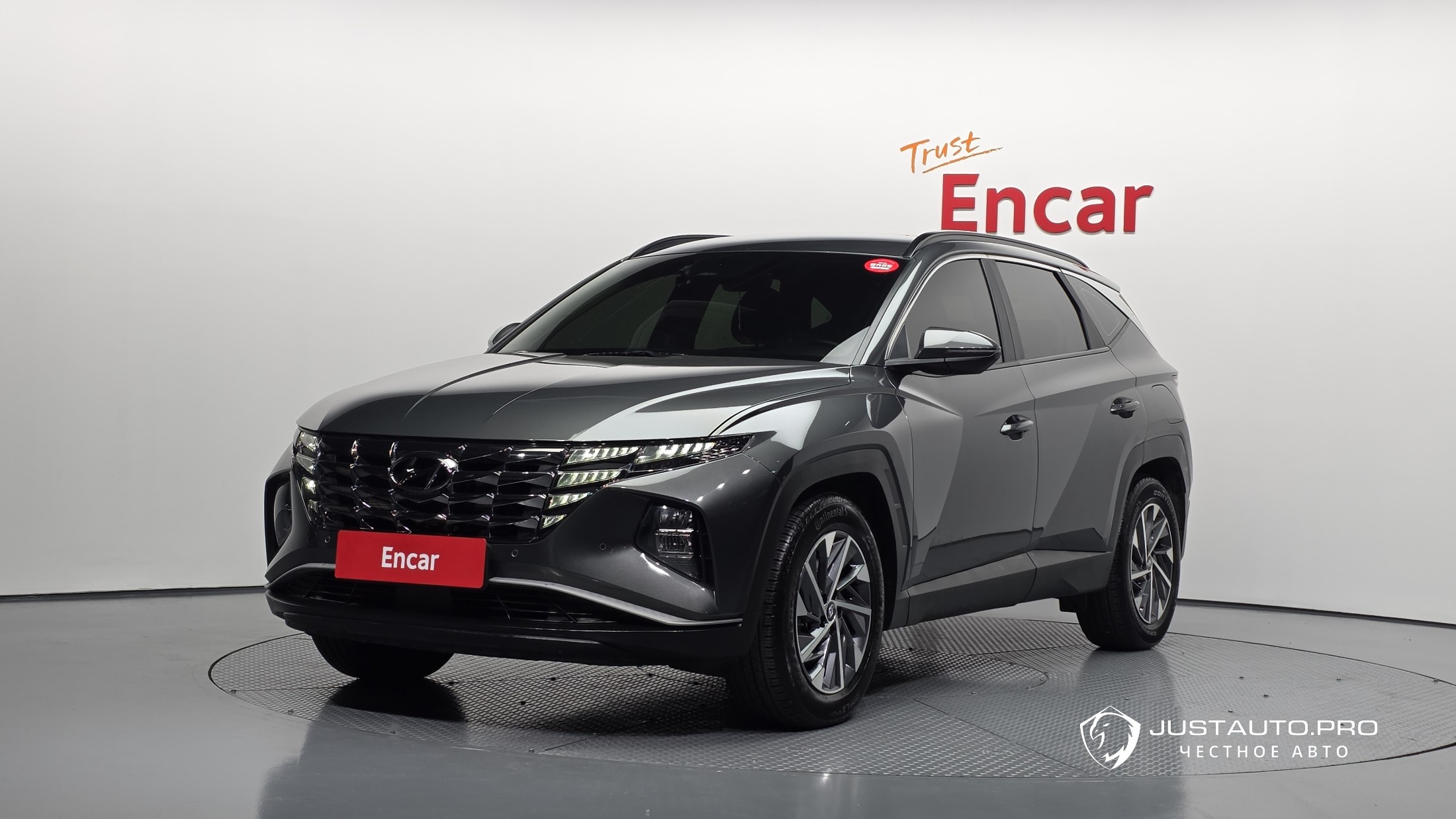 Автомобиль Hyundai Tucson