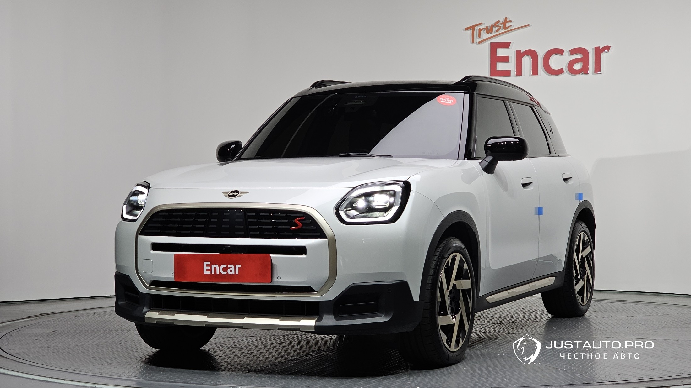 Автомобиль Mini Countryman