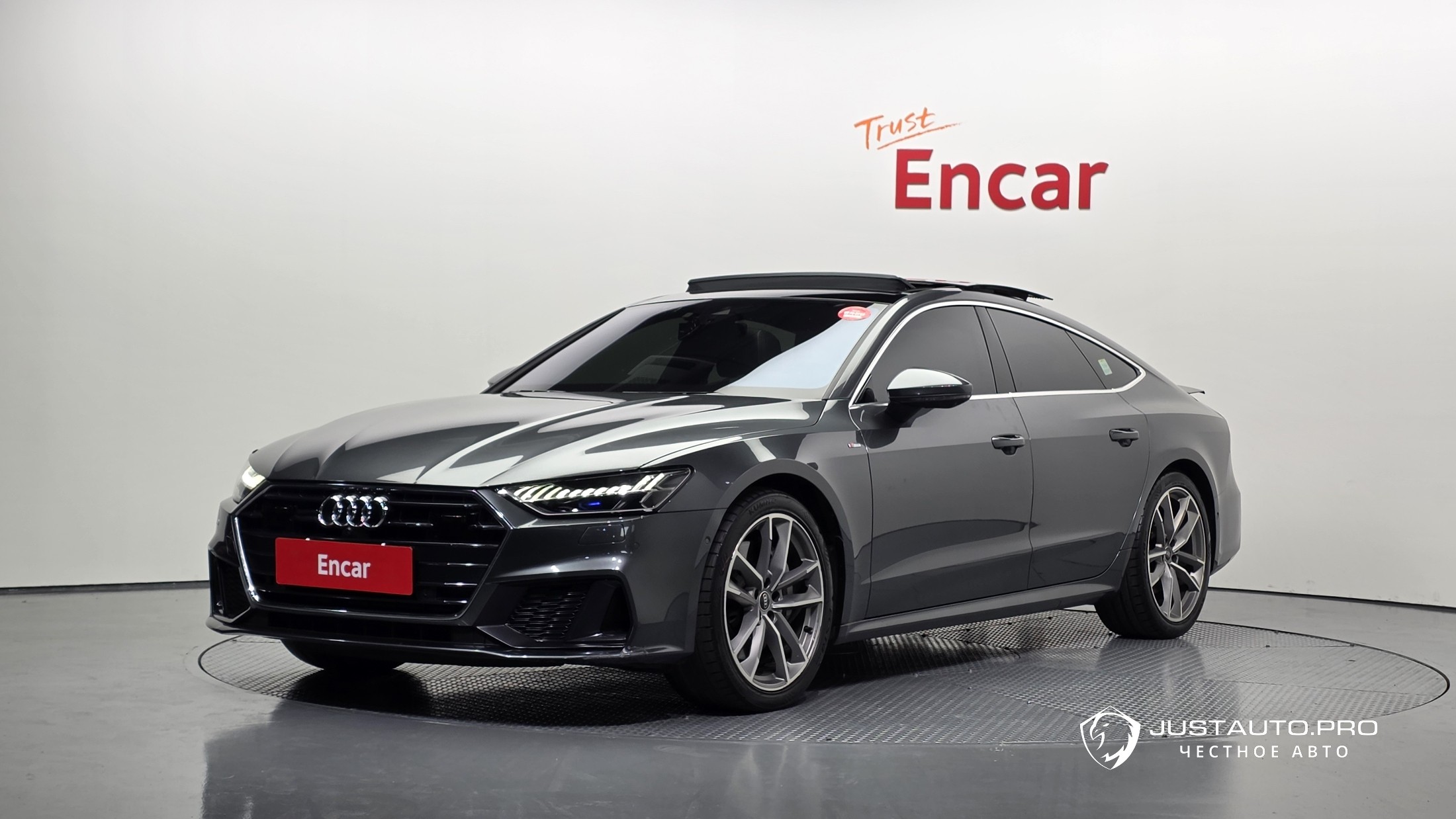 Автомобиль Audi A7