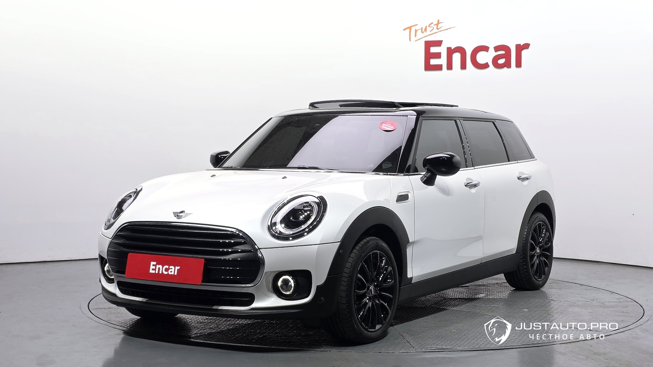 Автомобиль Mini Clubman
