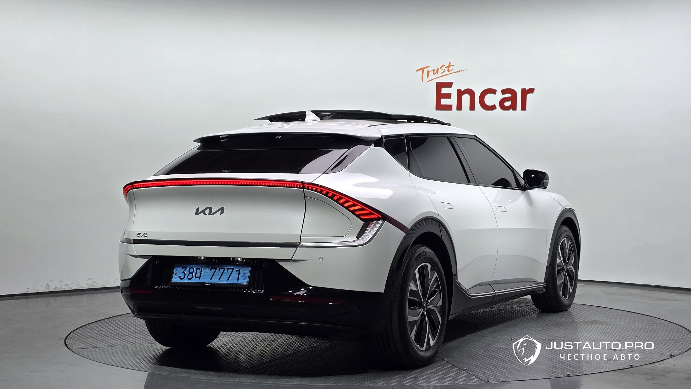 Автомобиль Kia EV6