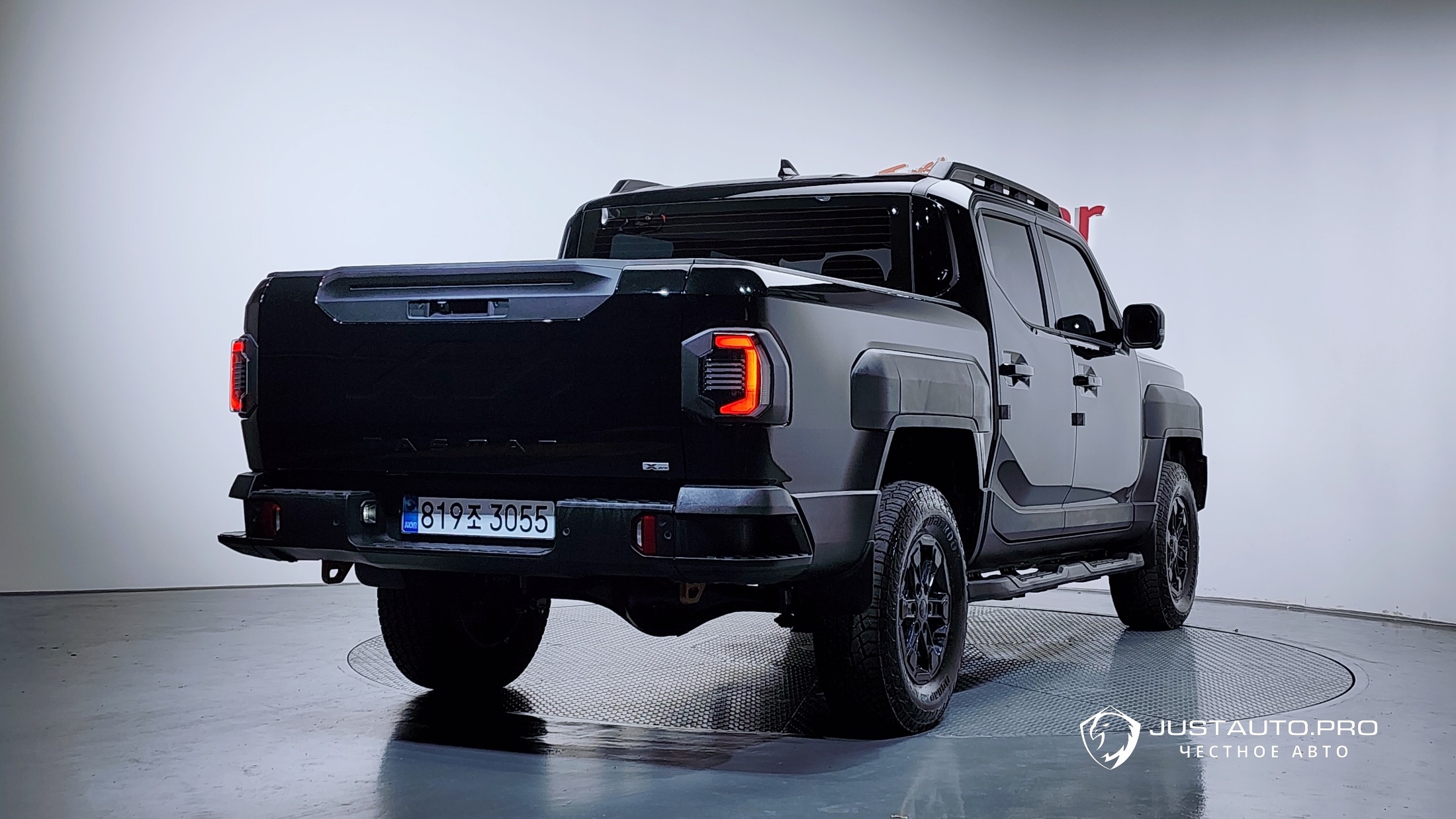 Автомобиль Kia Tasman