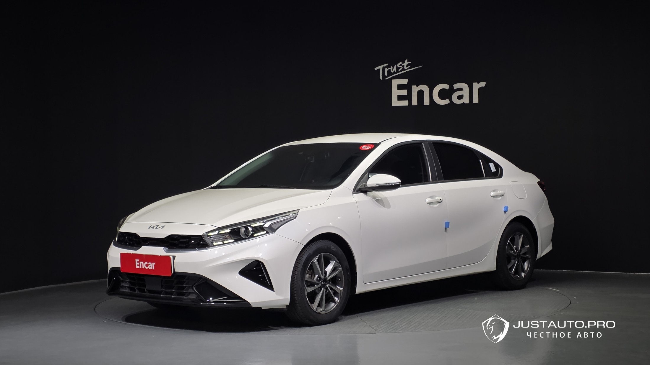 Автомобиль Kia K3