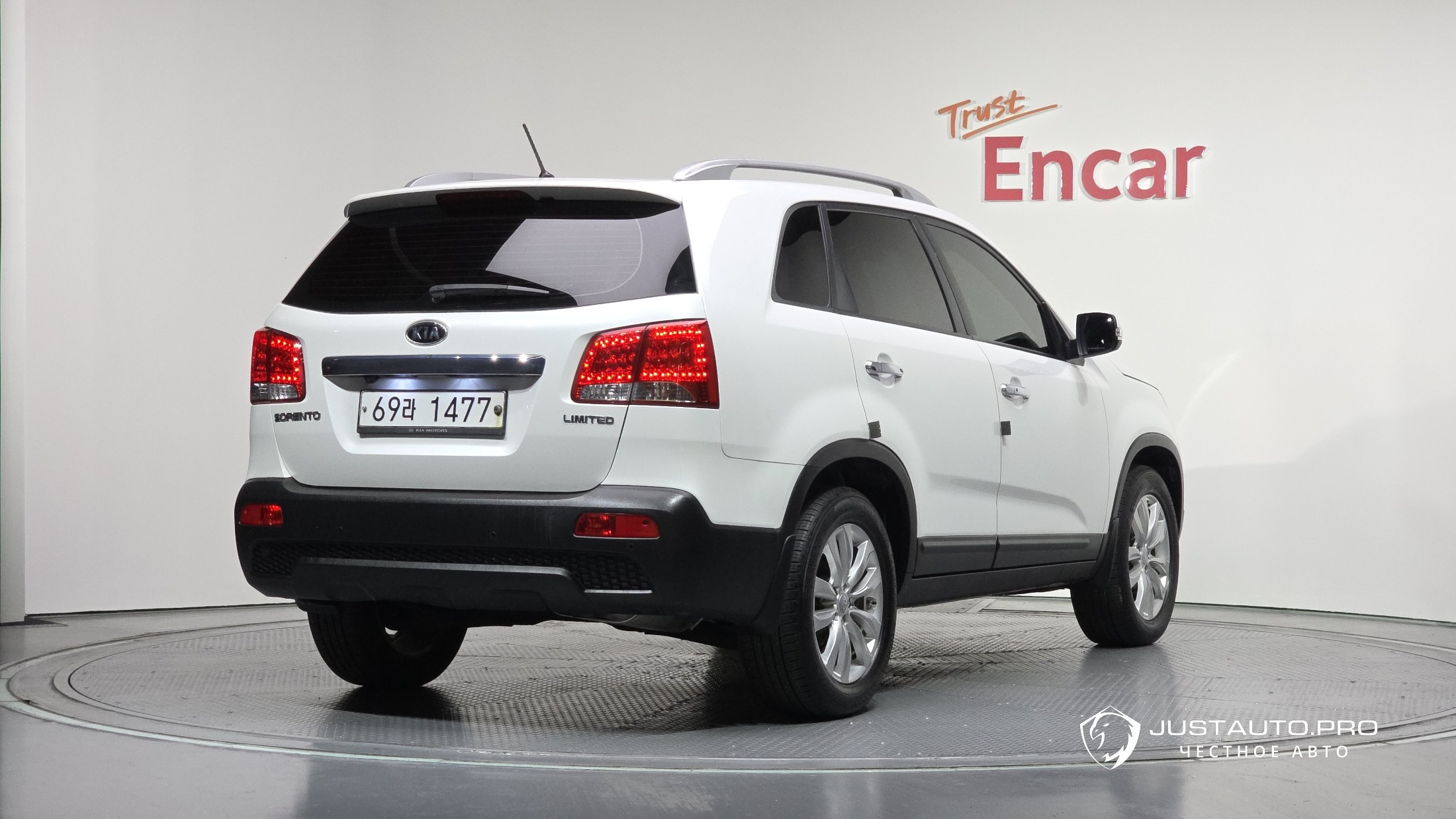 Автомобиль Kia Sorento
