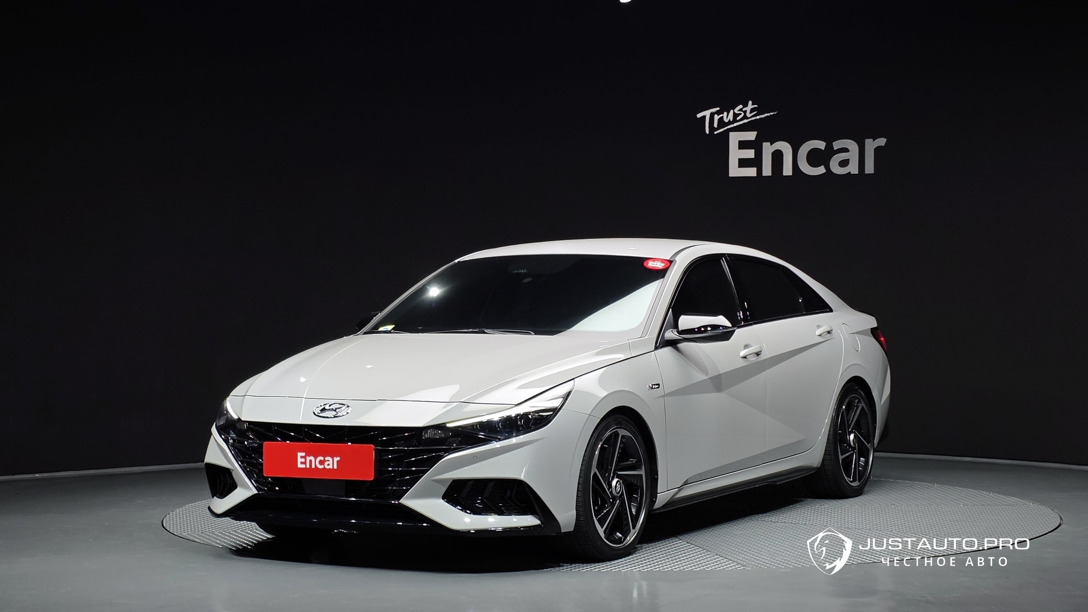 Автомобиль Hyundai AVANTE