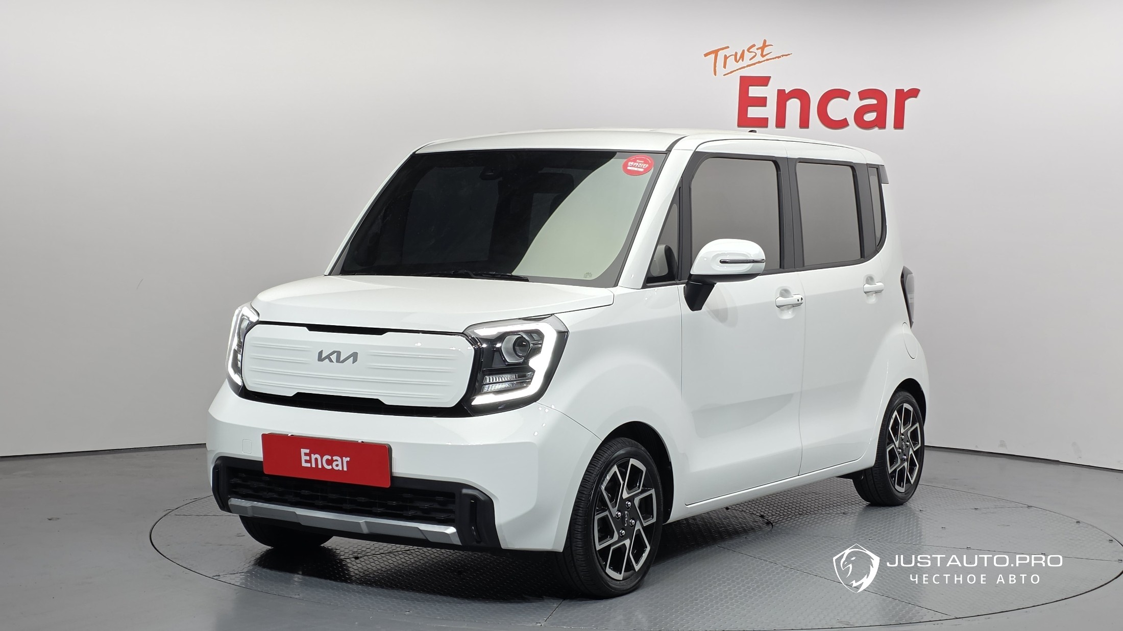 Автомобиль Kia RAY