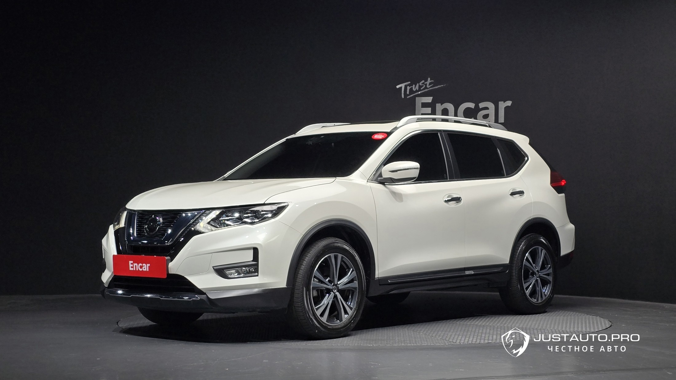 Автомобиль Nissan X-Trail