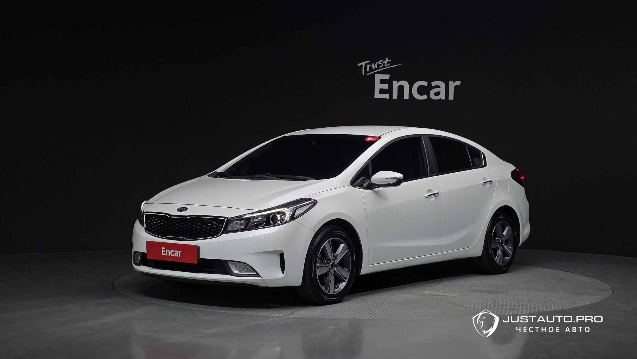 Автомобиль Kia K3