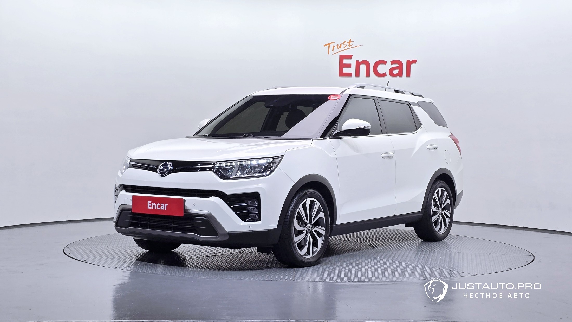 Автомобиль KG_Mobility_Ssangyong TIBOLI
