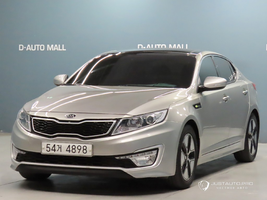 Автомобиль Kia K5