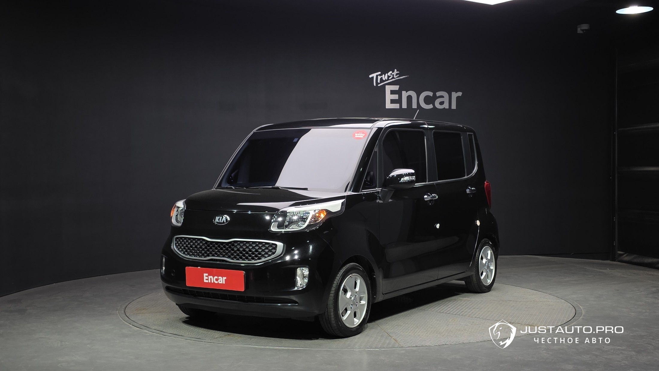 Автомобиль Kia RAY