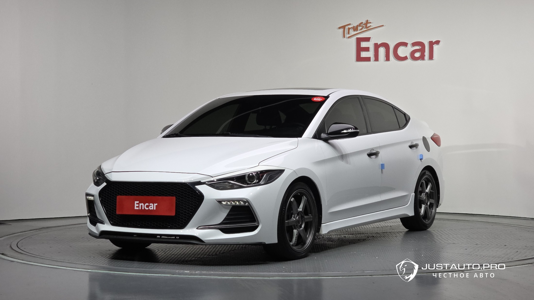 Автомобиль Hyundai AVANTE