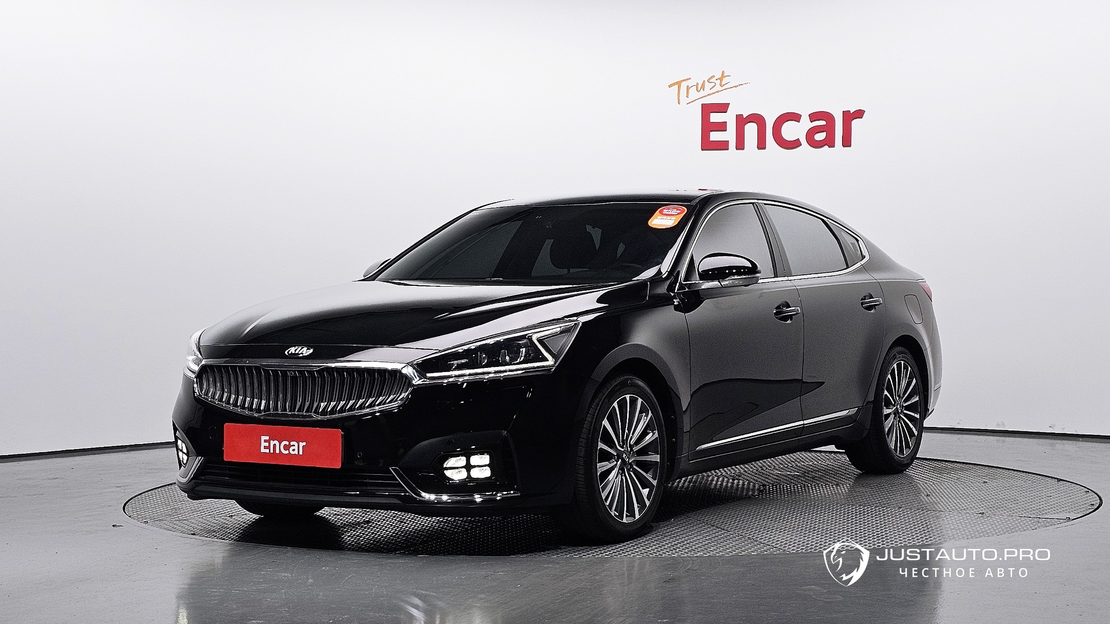 Автомобиль Kia K7
