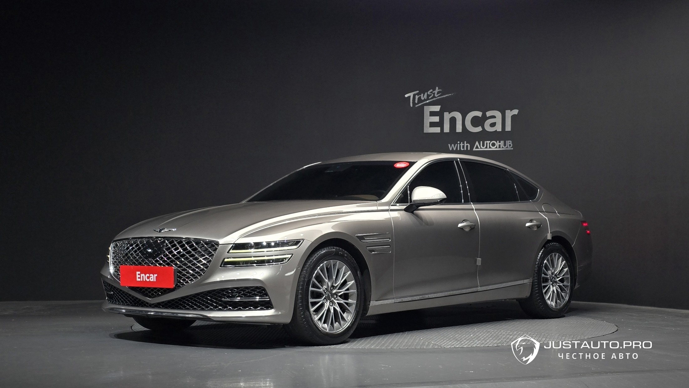 Автомобиль Genesis G80