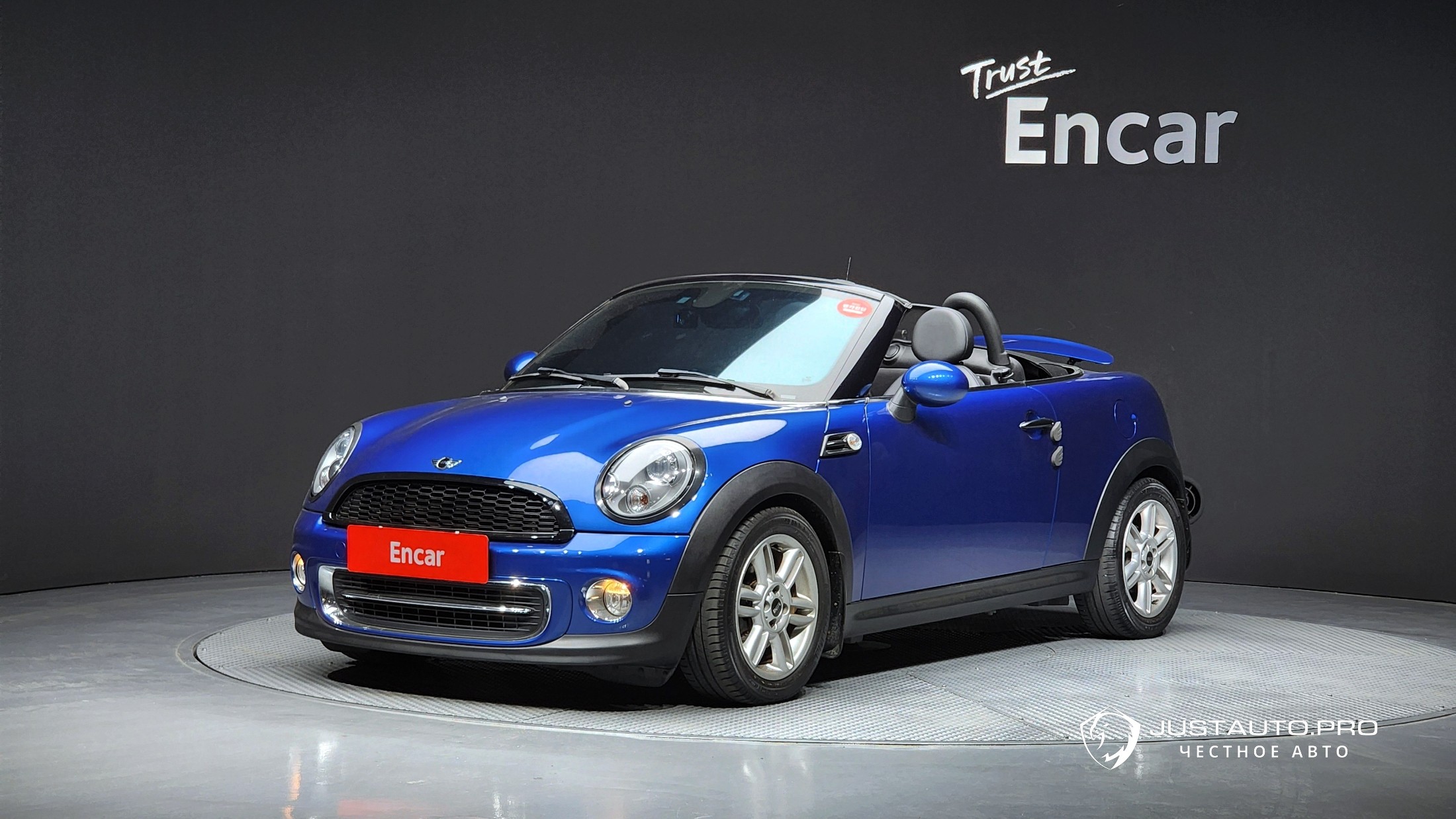 Автомобиль Mini Roadster