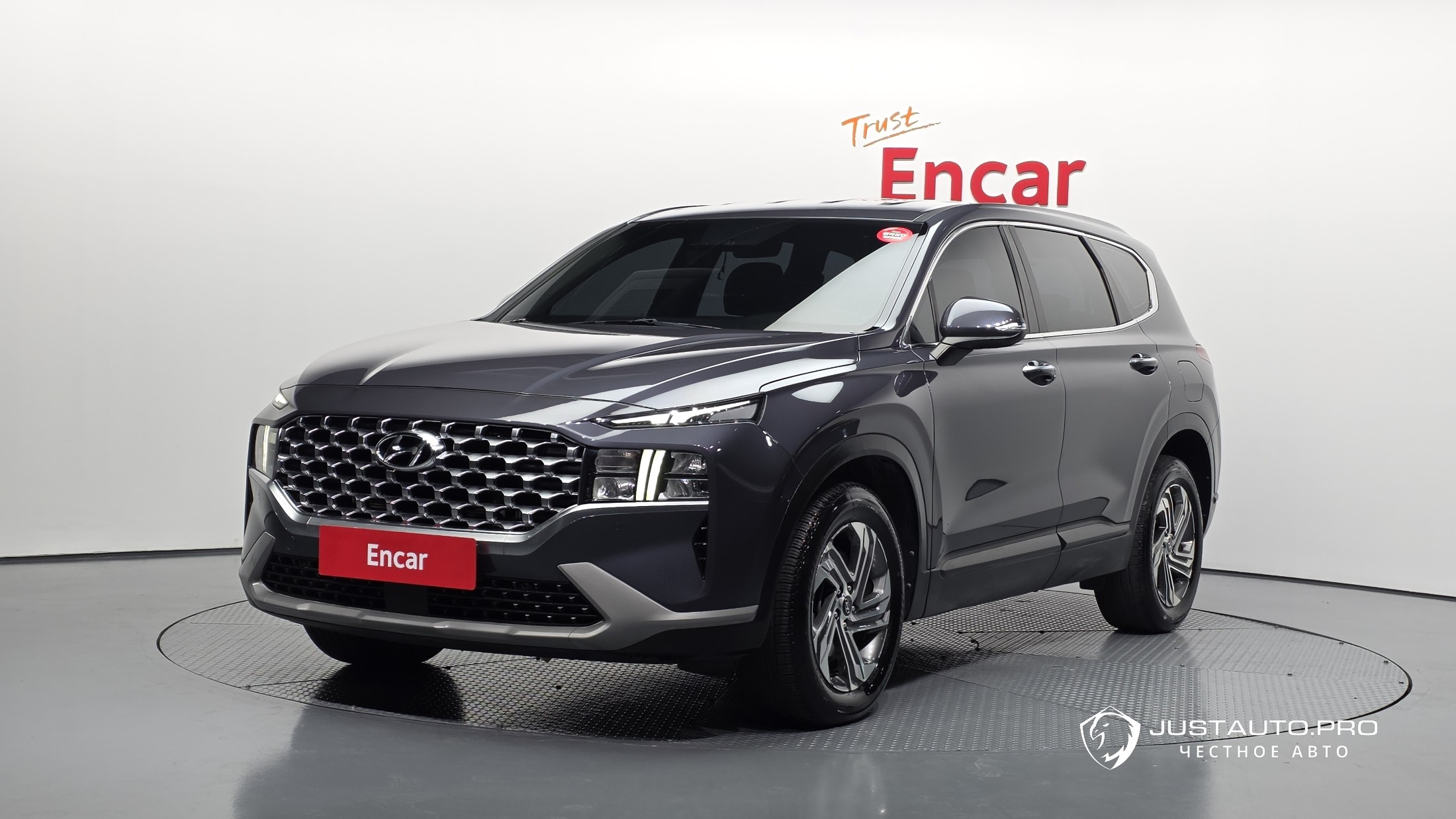 Автомобиль Hyundai Santafe