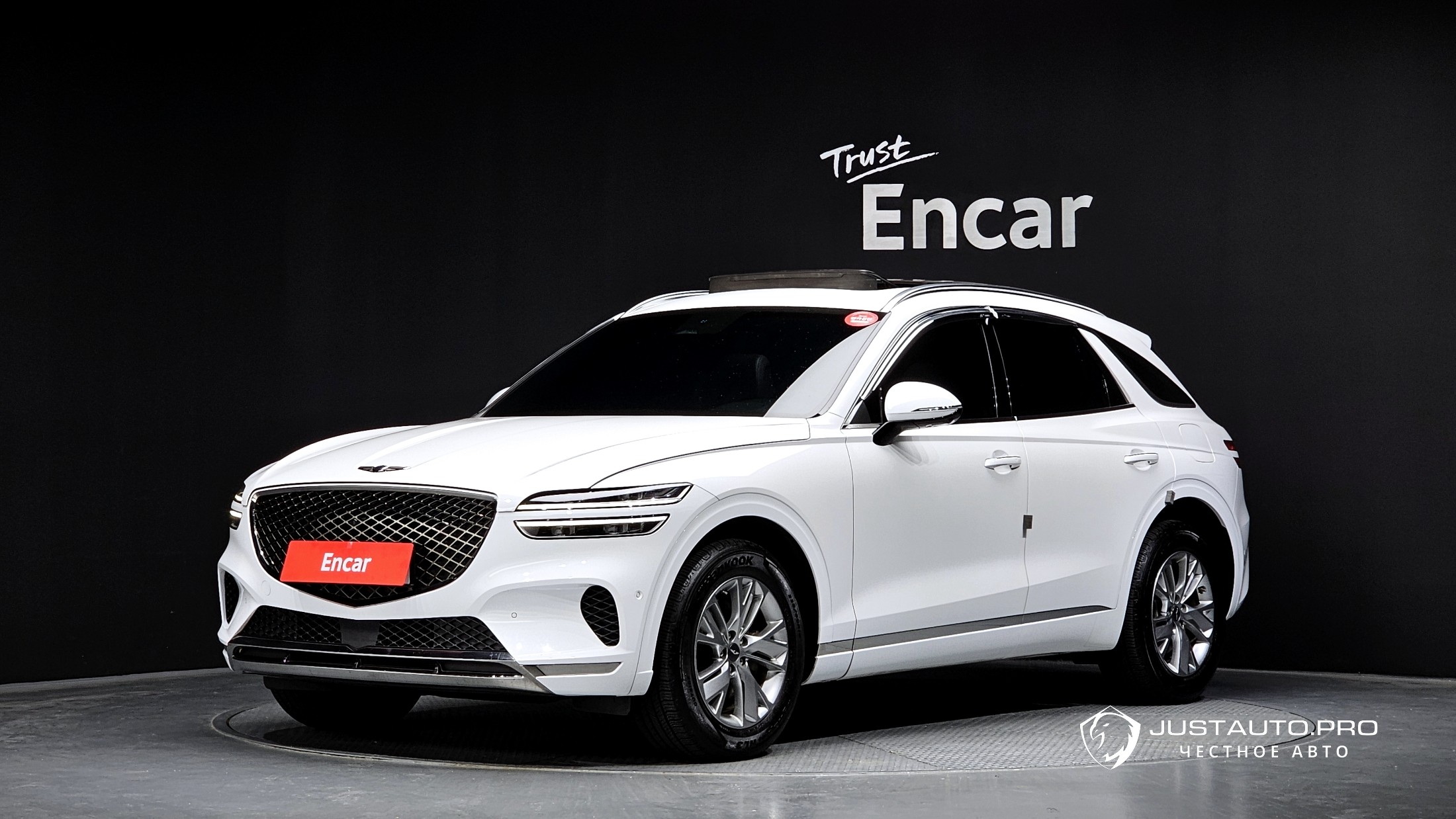 Автомобиль Genesis GV70