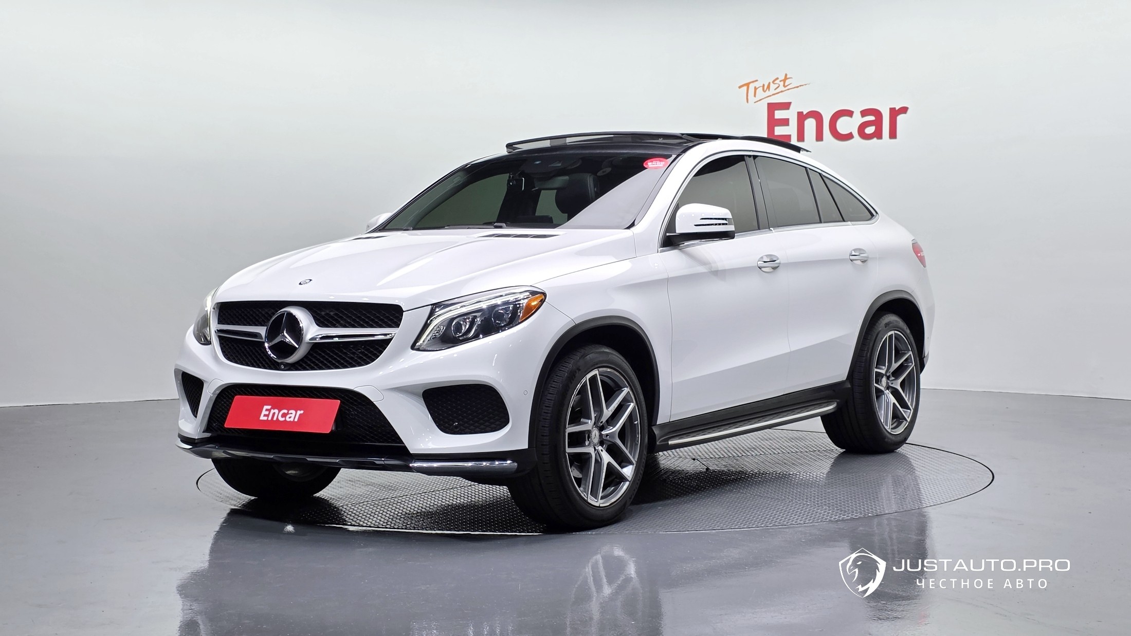 Автомобиль Mercedes-Benz GLE-Class