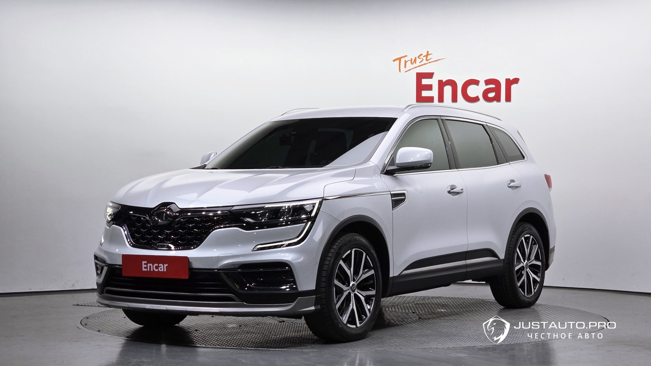 Автомобиль Renault-KoreaSamsung QM6