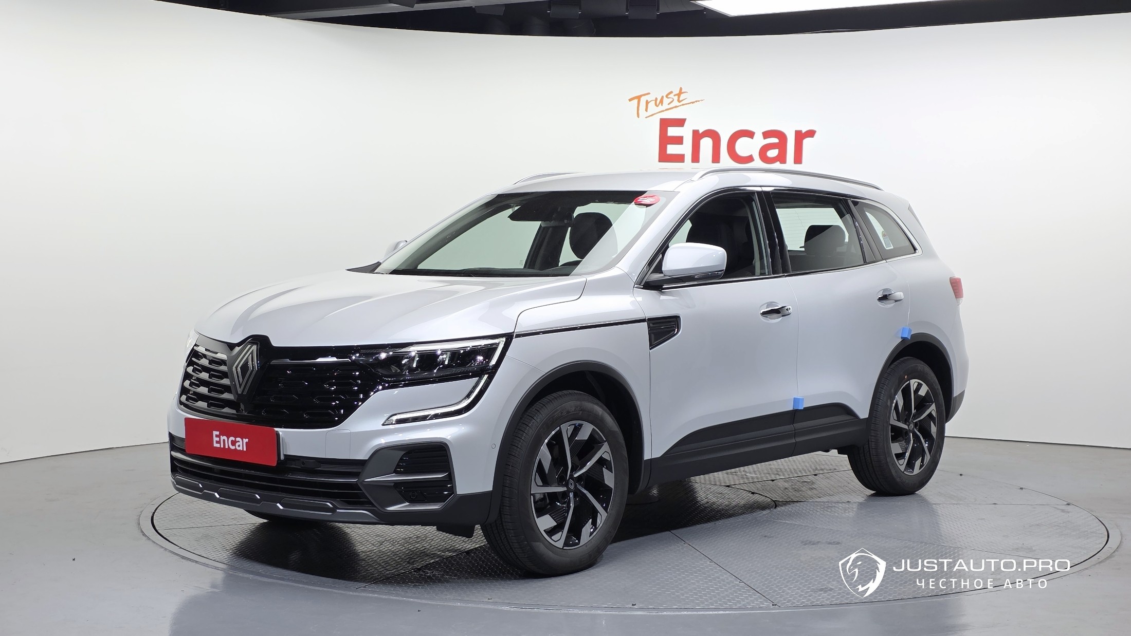 Автомобиль Renault-KoreaSamsung QM6
