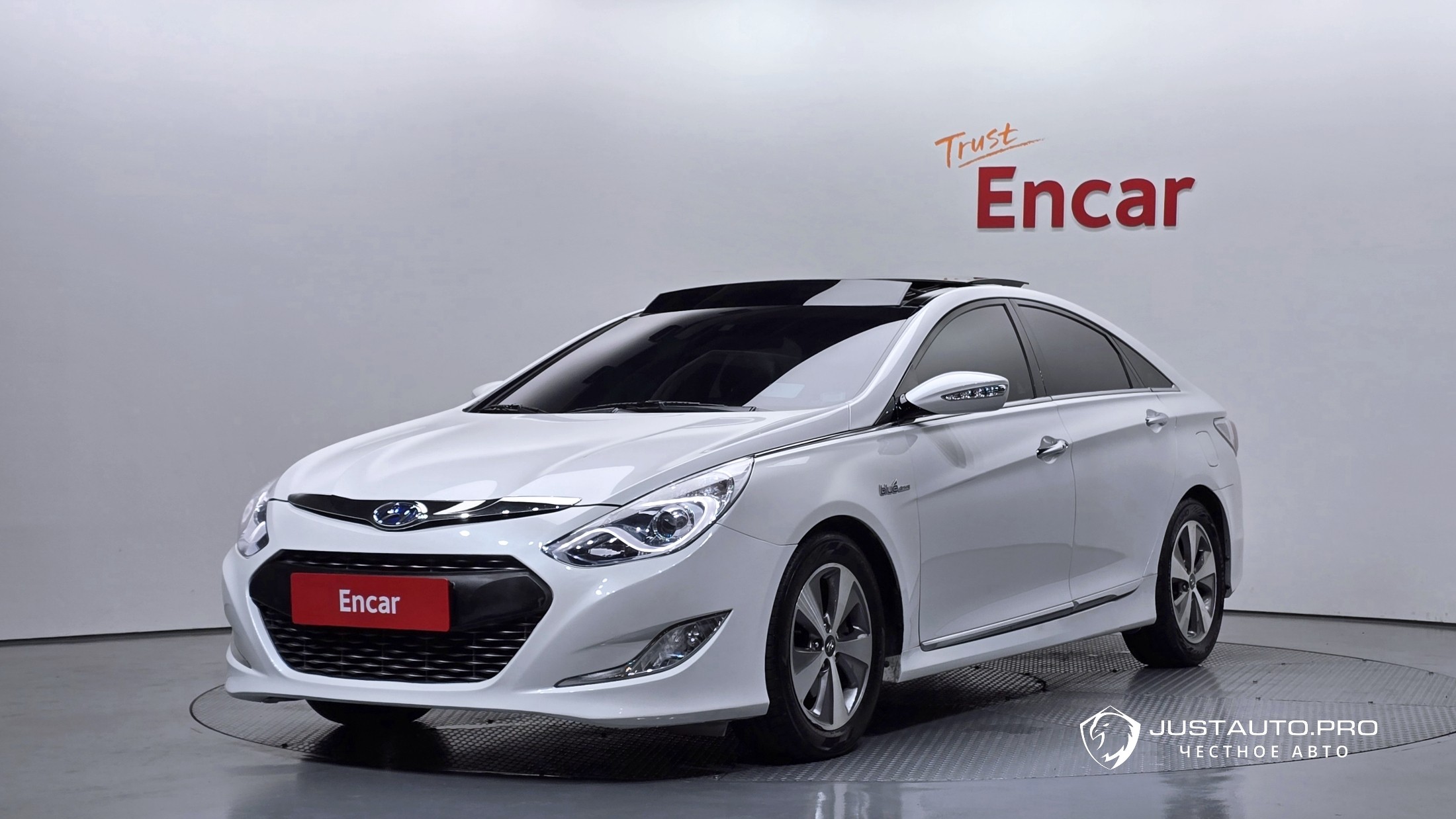 Автомобиль Hyundai Sonata