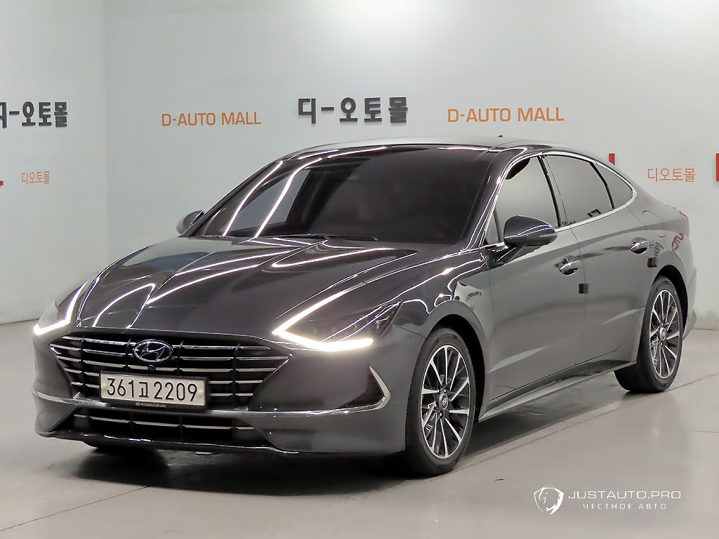 Автомобиль Hyundai Sonata