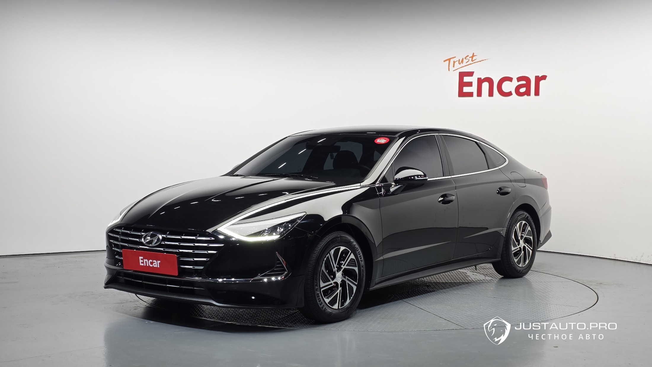 Автомобиль Hyundai Sonata