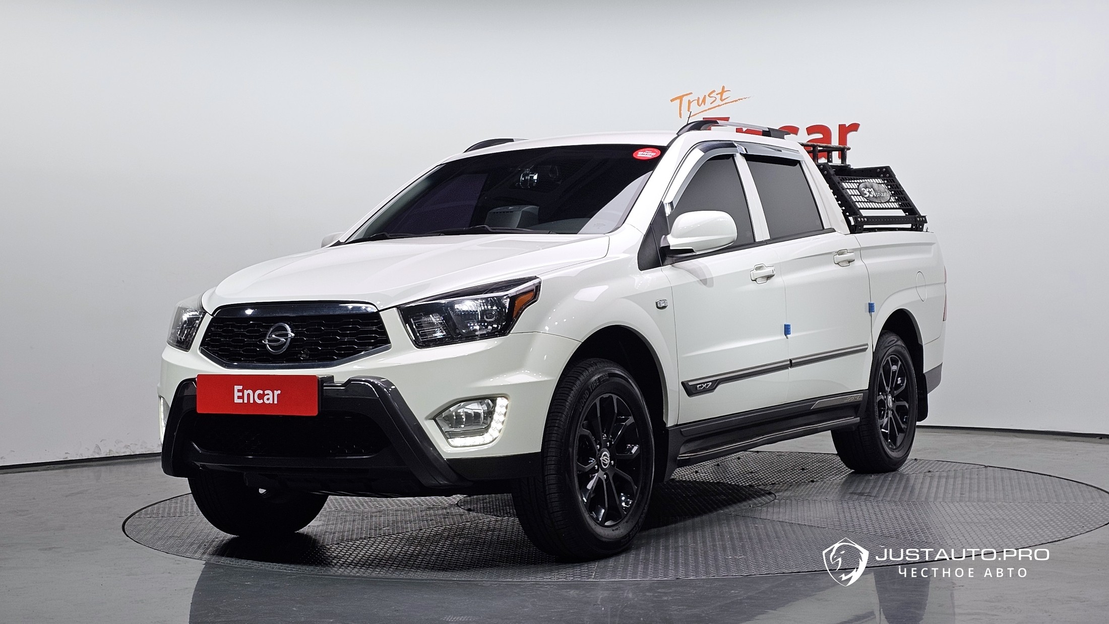 Автомобиль KG_Mobility_Ssangyong KORANDO