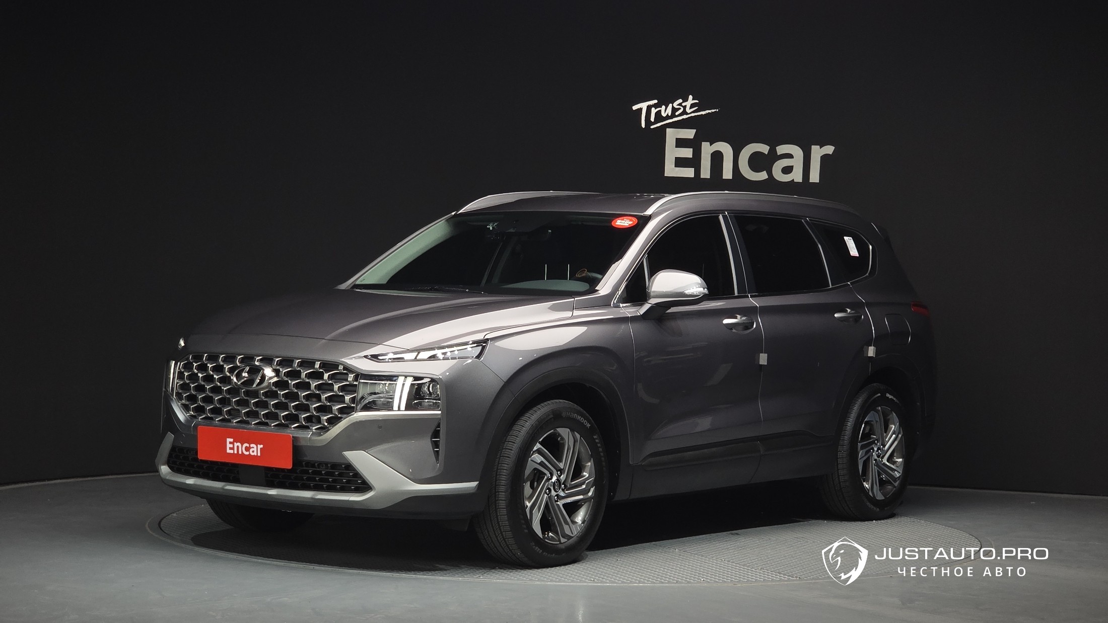 Автомобиль Hyundai Santafe
