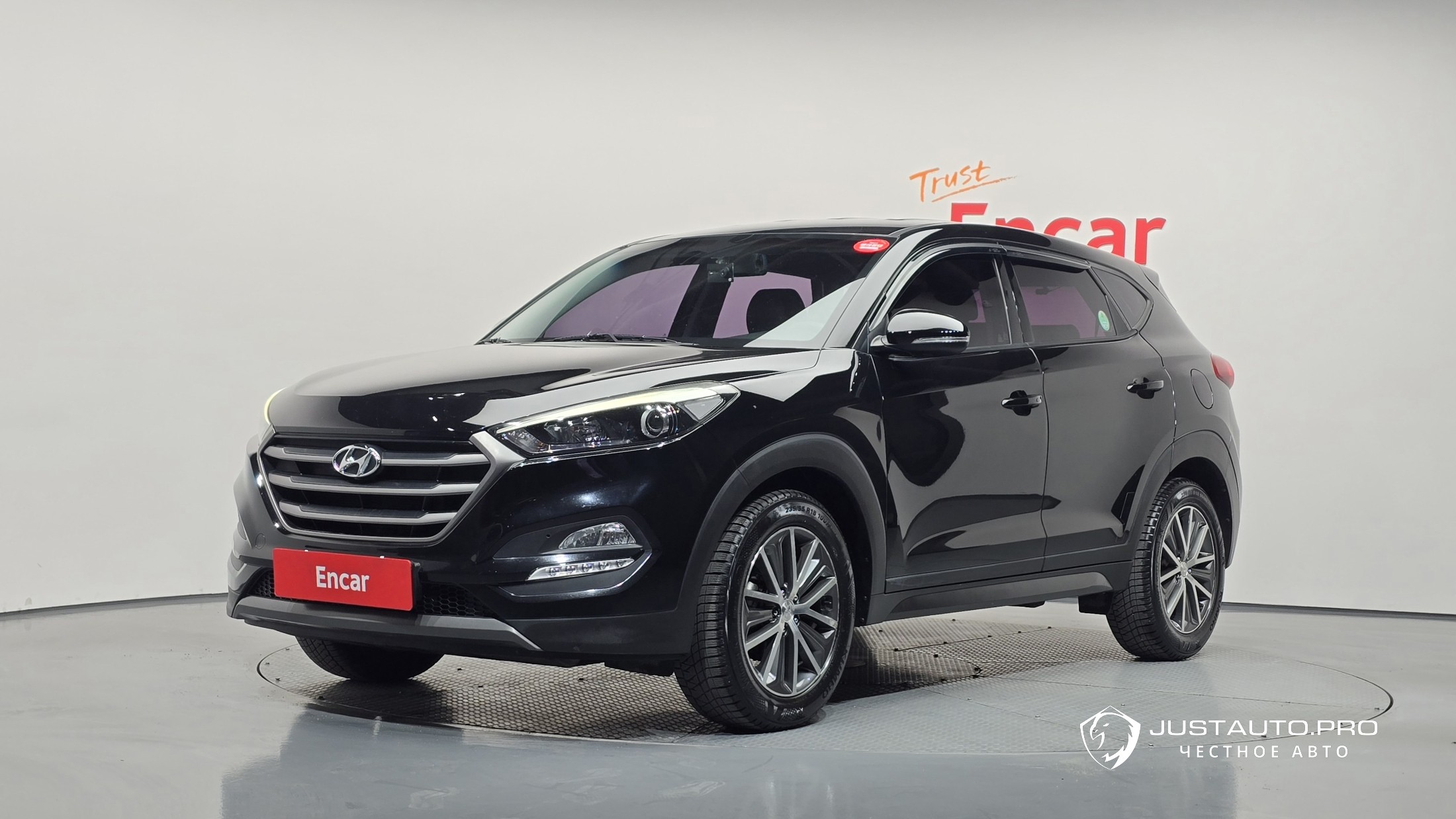 Автомобиль Hyundai Tucson