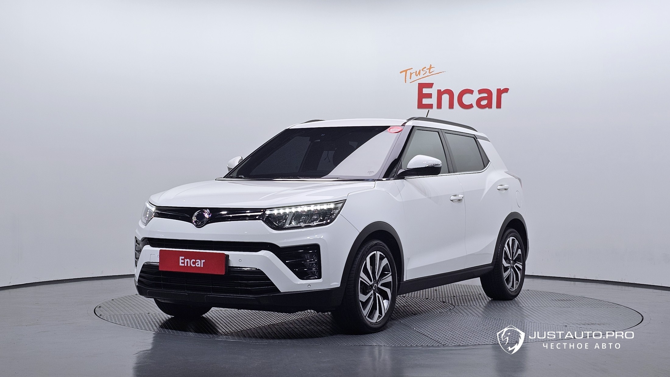 Автомобиль KG_Mobility_Ssangyong TIBOLI