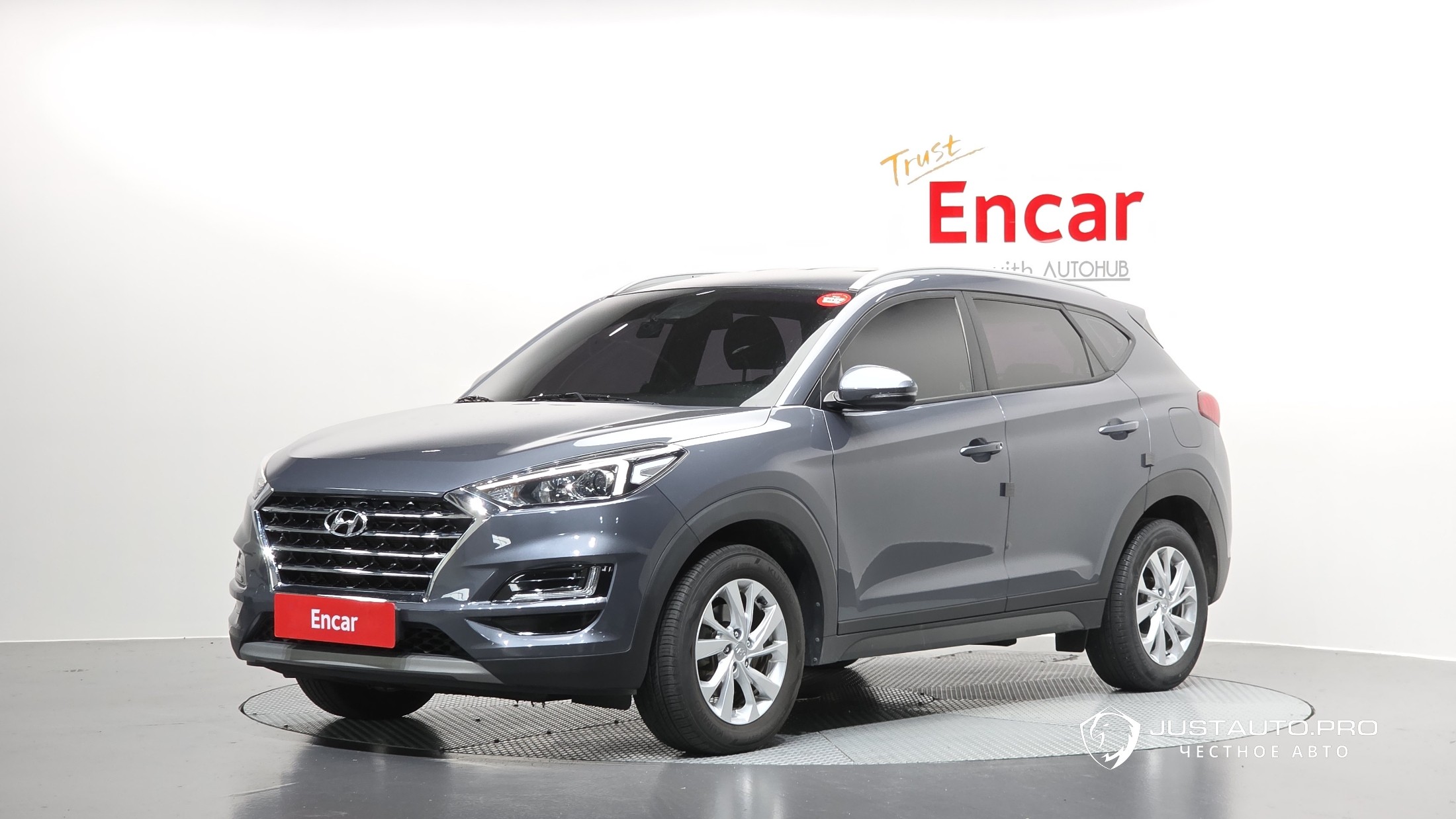 Автомобиль Hyundai Tucson