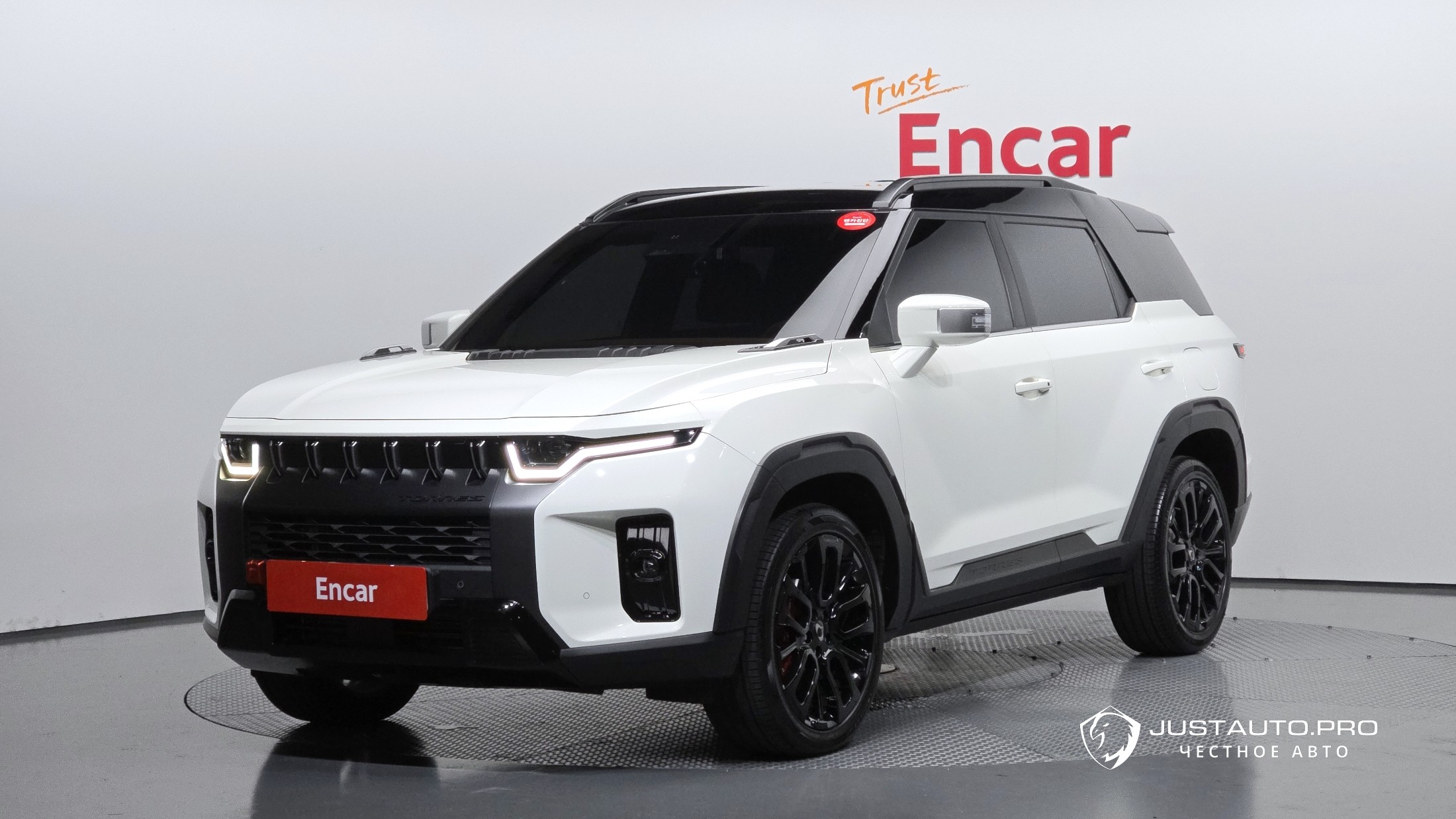 Автомобиль KG_Mobility_Ssangyong Torres