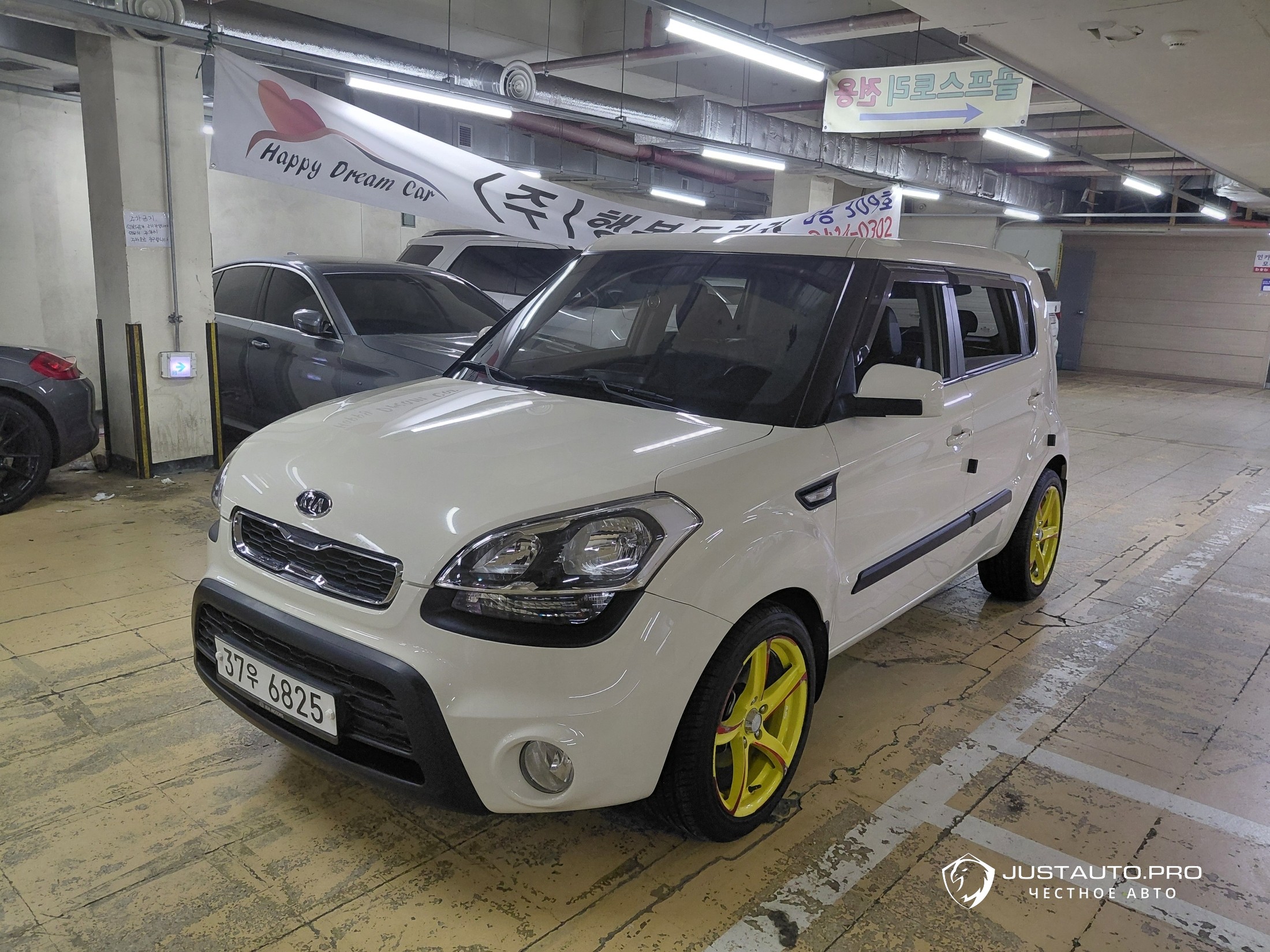 Автомобиль Kia Soul