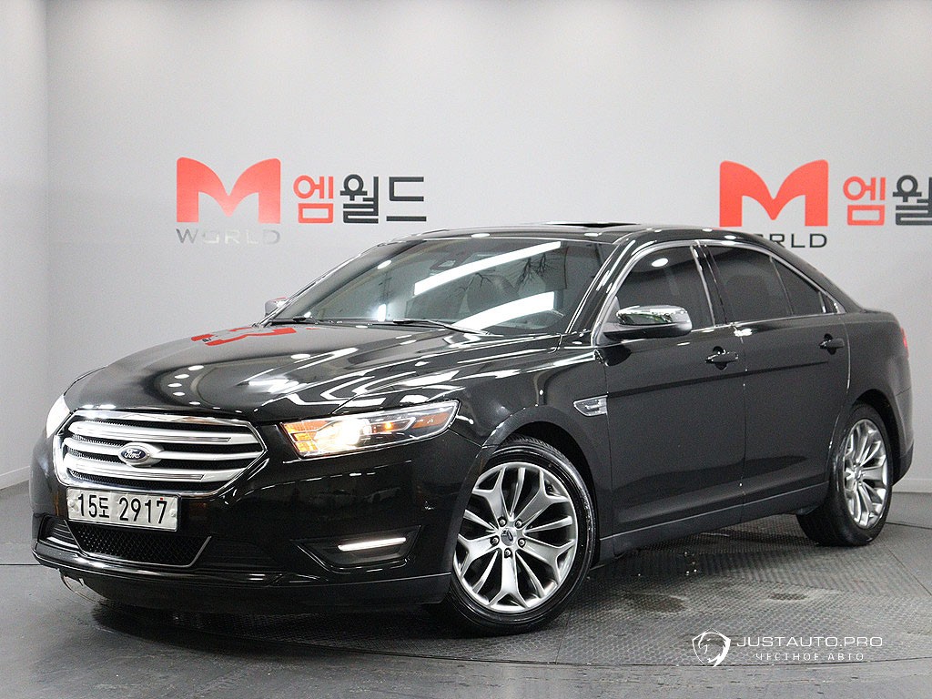 Автомобиль Ford Taurus