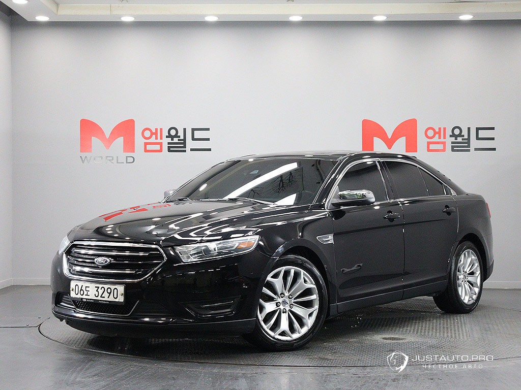Автомобиль Ford Taurus