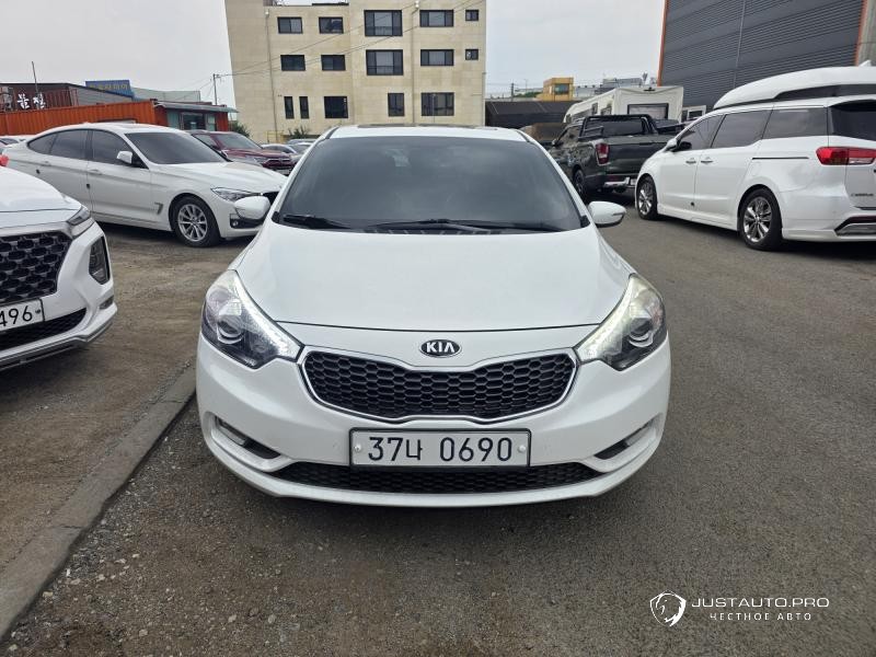 Автомобиль Kia K3