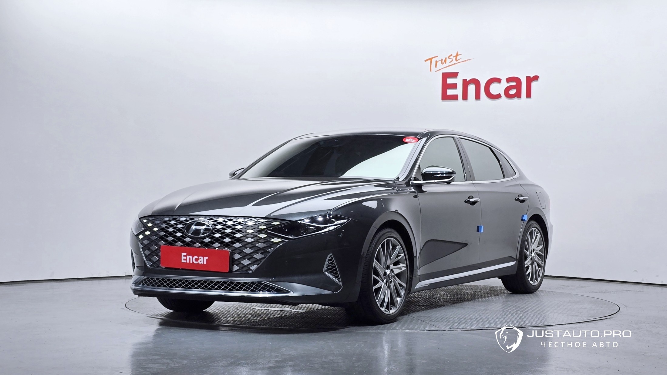 Автомобиль Hyundai Grandeur