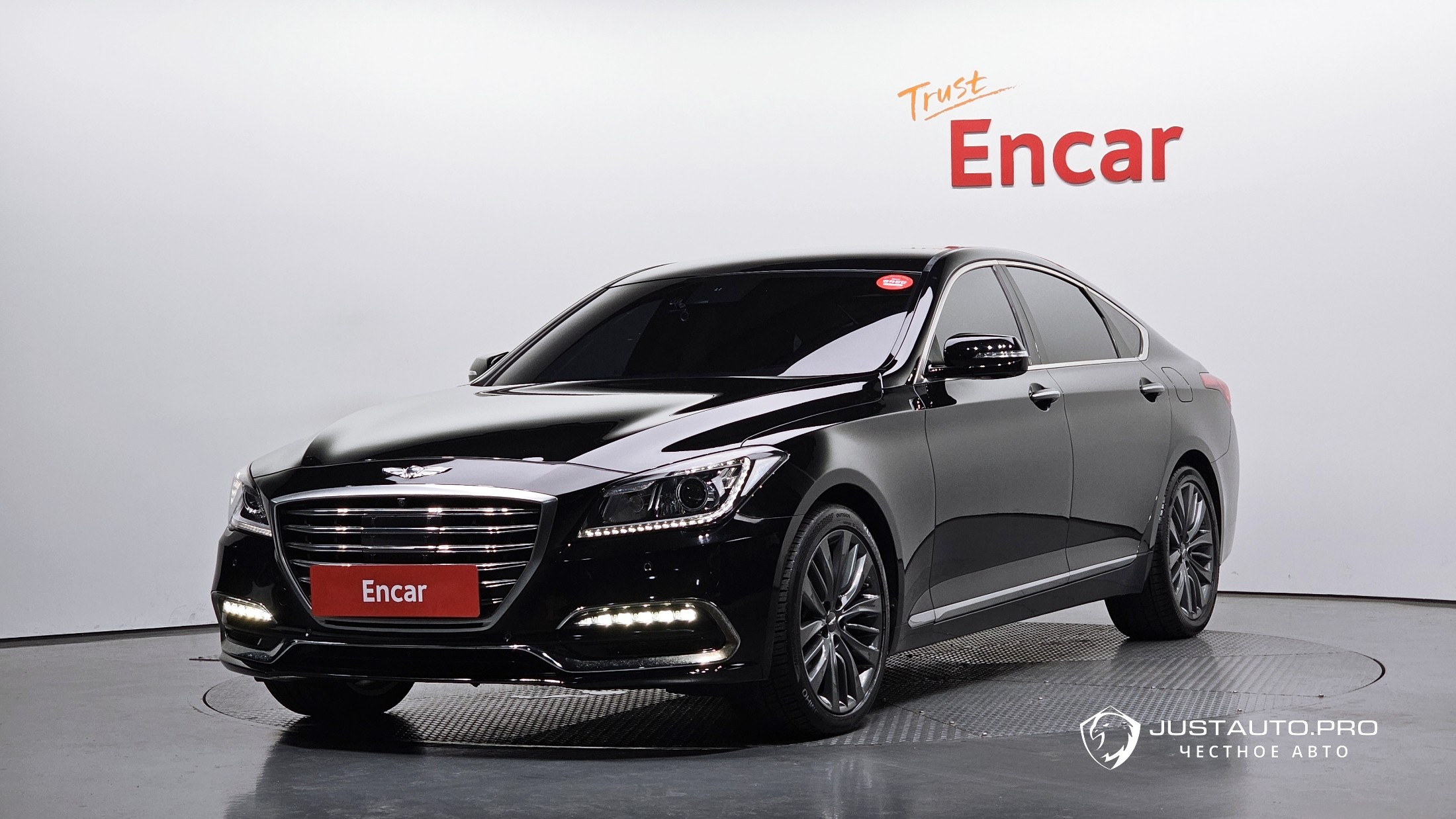 Автомобиль Genesis G80